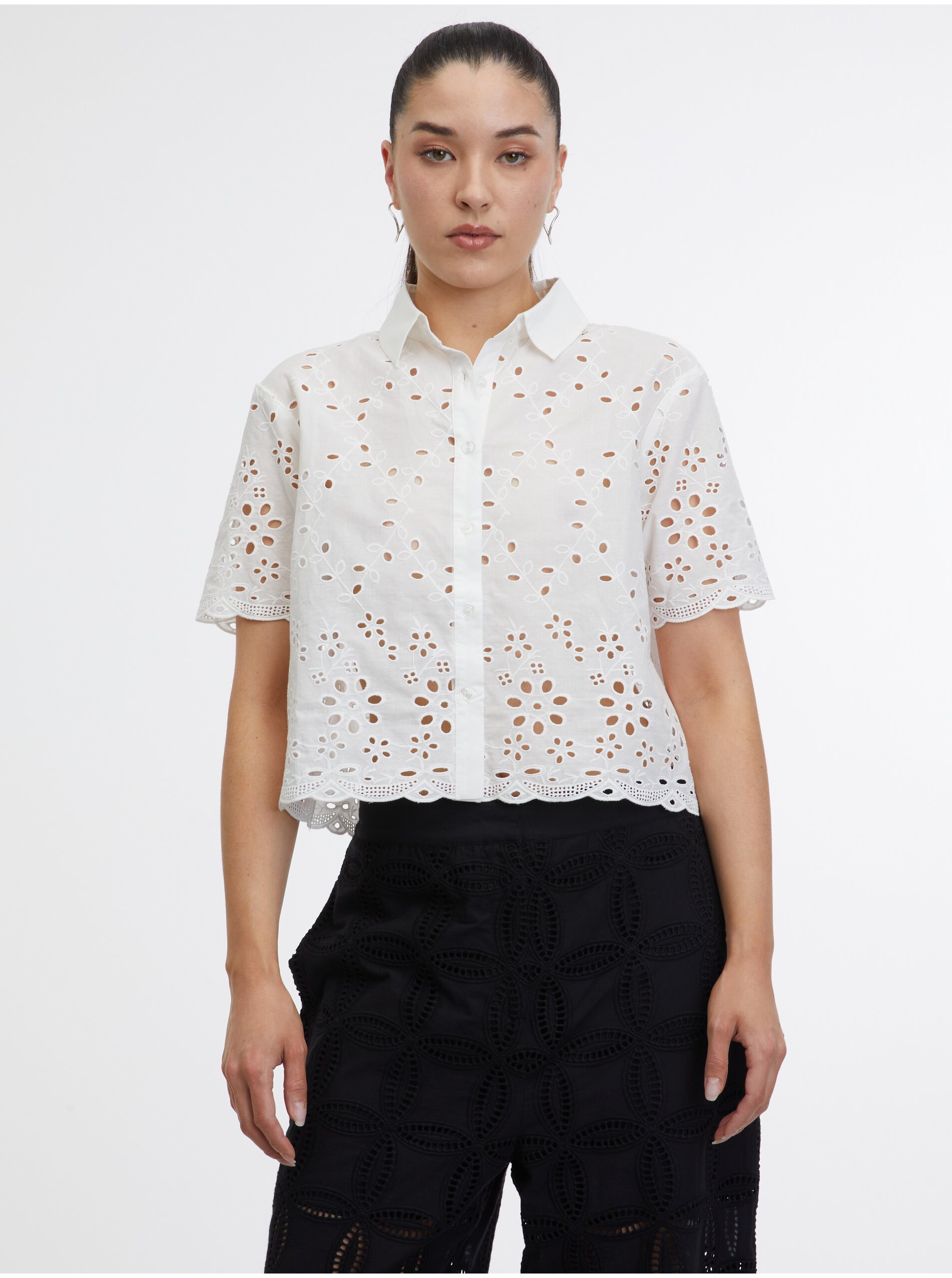 E-shop Bílá dámská košile ORSAY