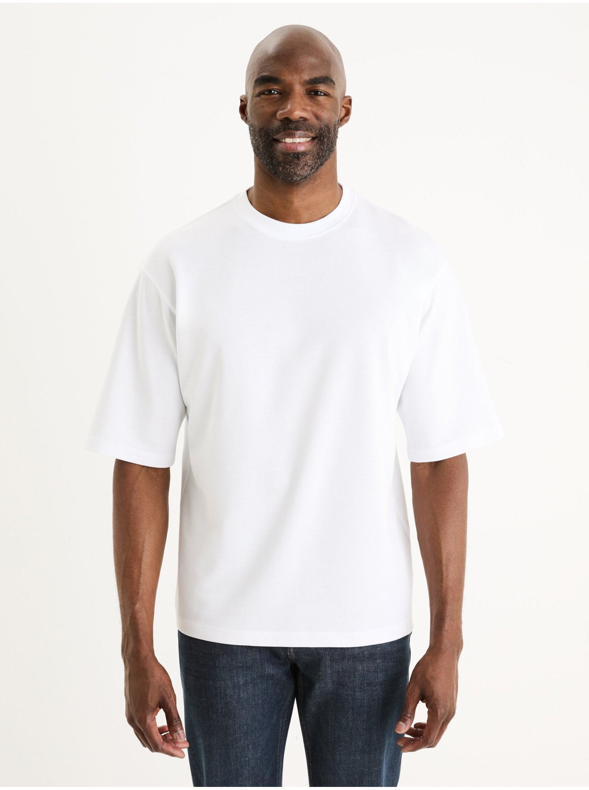 Levně Bílé pánské tričko Celio Gehem