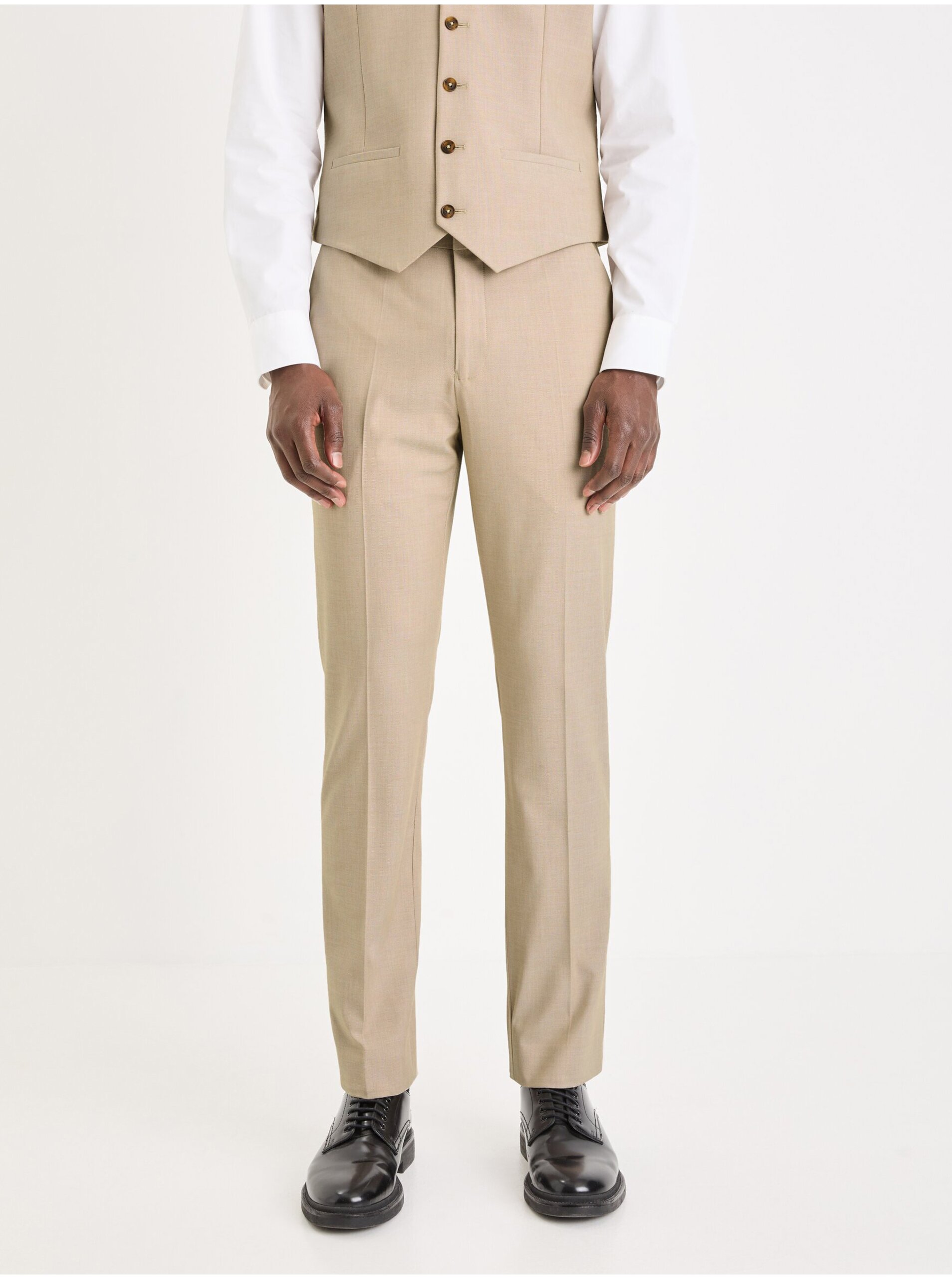 Lacno Béžové pánske oblekové nohavice Celio Fonew2