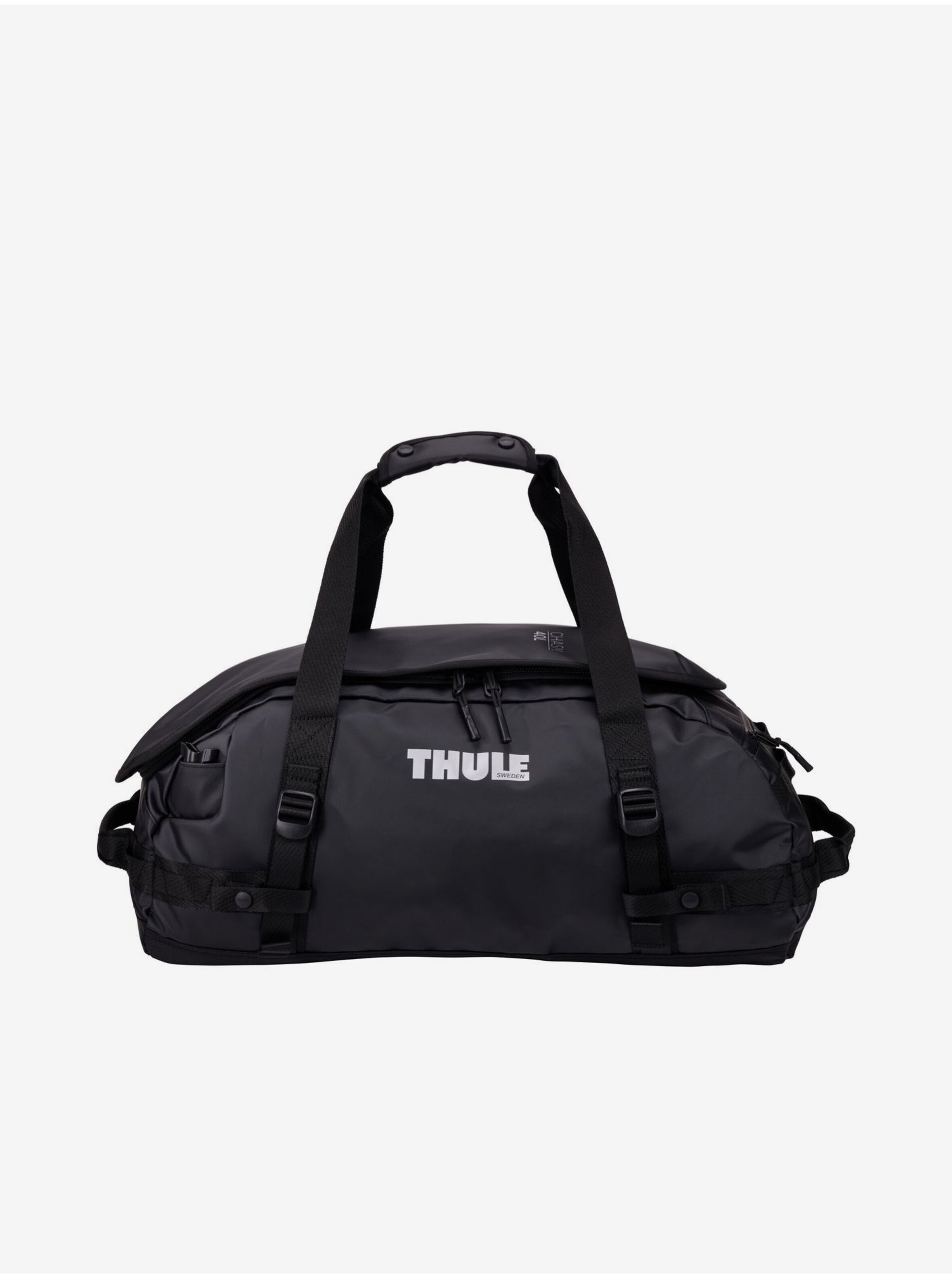 E-shop Černá cestovní taška 40 l Thule Chasm