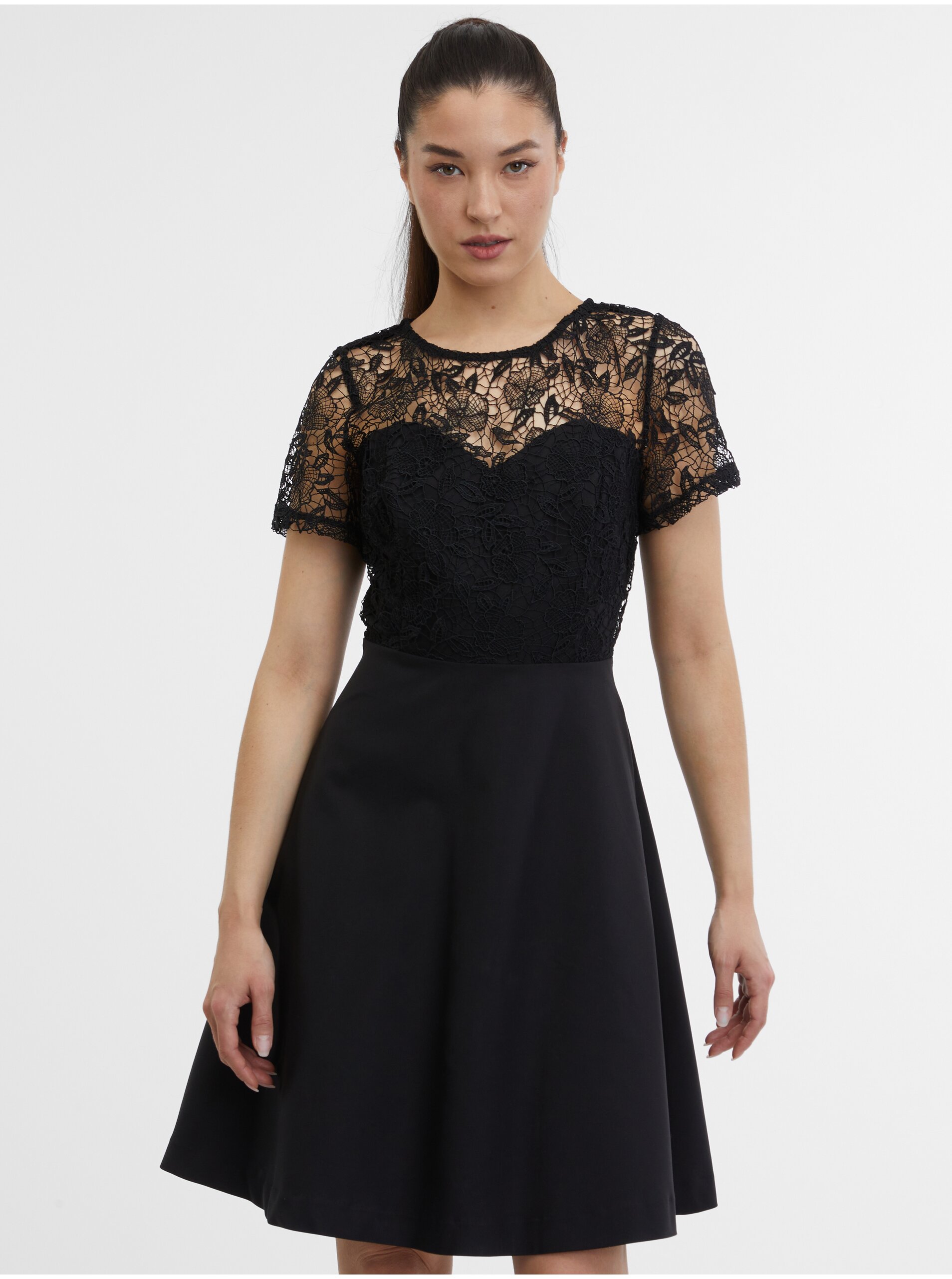 Levně Černé dámské šaty s krajkou ORSAY