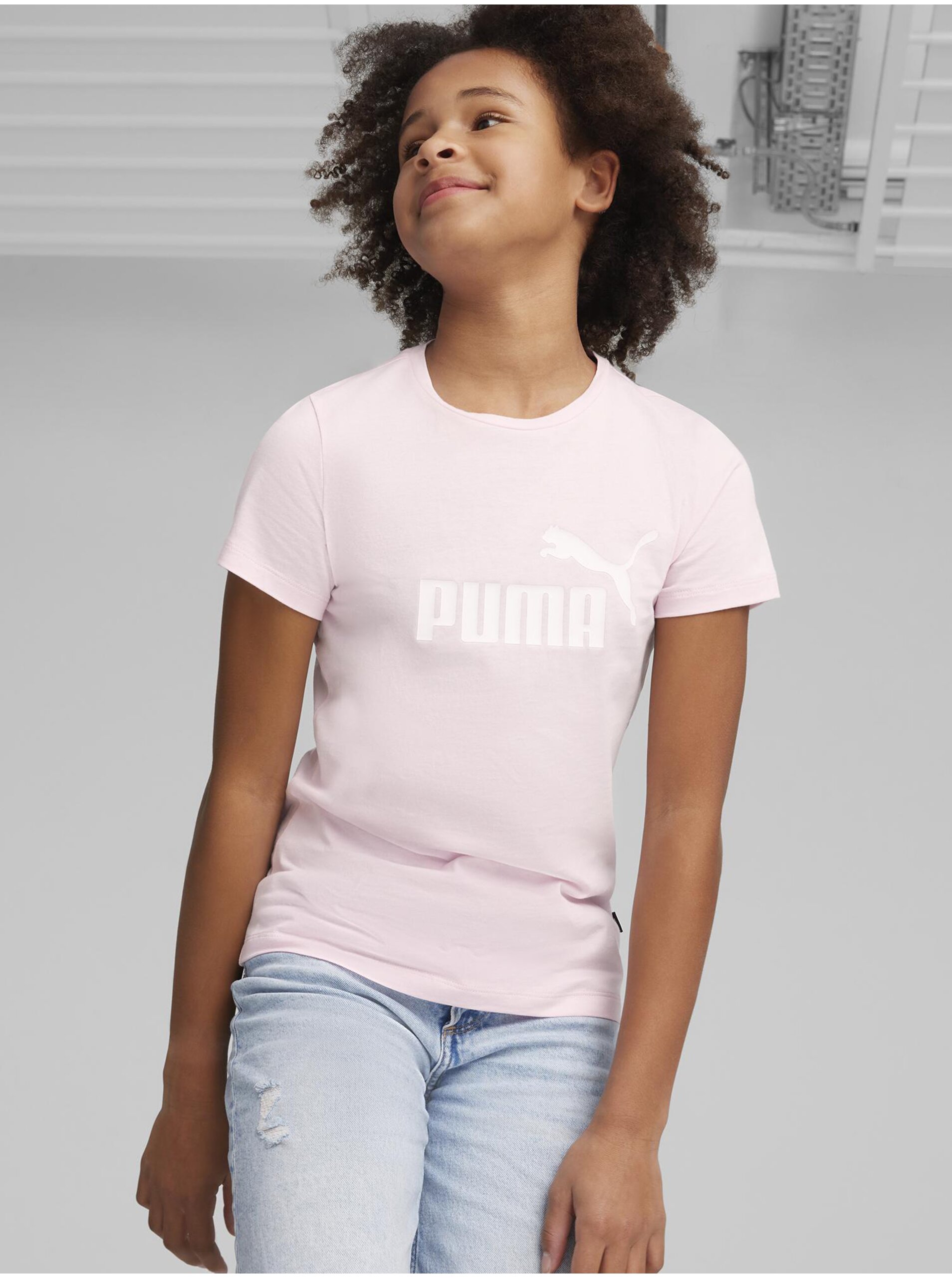 Lacno Svetloružové dievčenské tričko Puma ESS Logo Tee