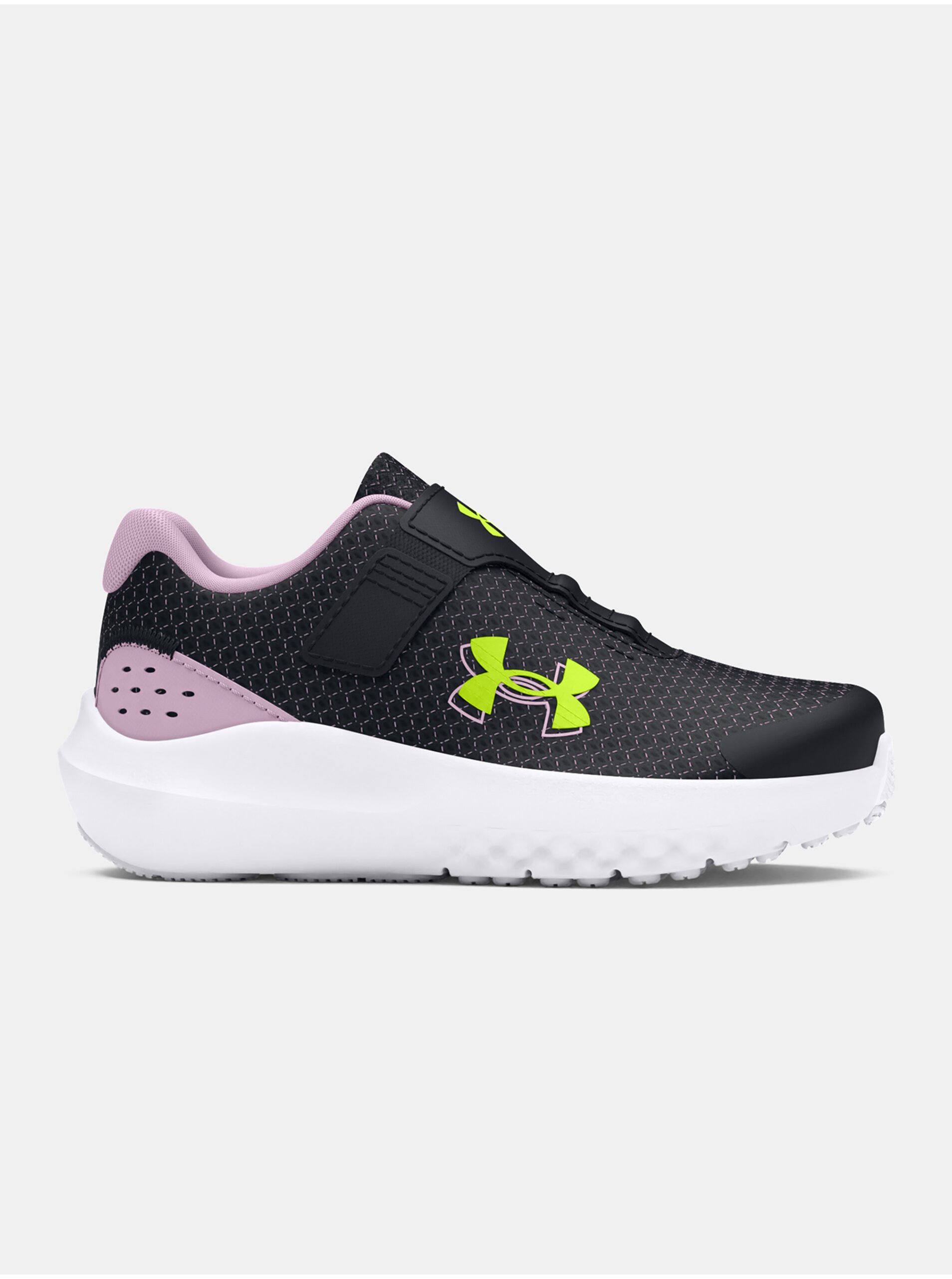 Lacno Čierne tenisky Under Armour UA GINF Surge 4 AC