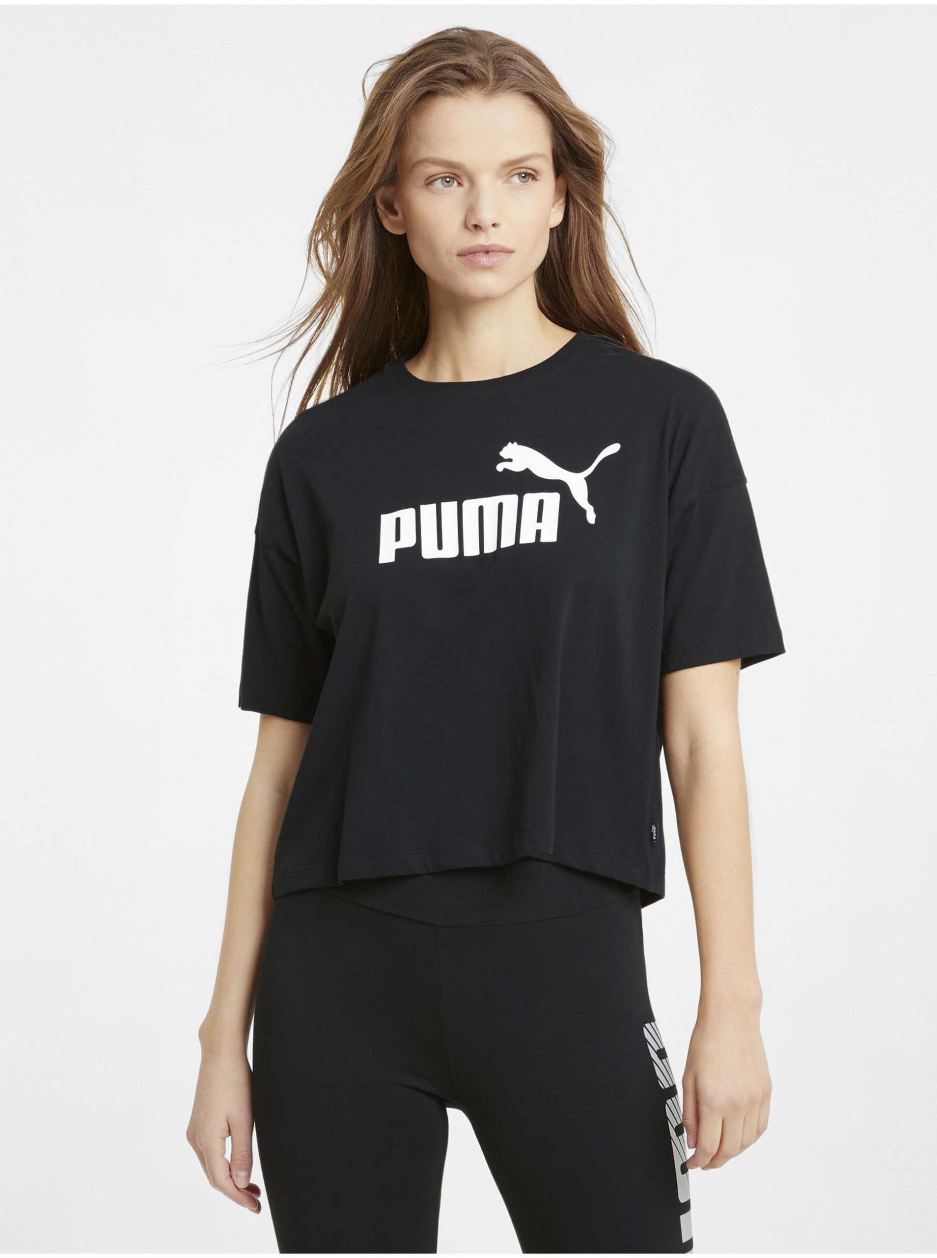 Levně Černé dámské tričko Puma ESS Cropped Logo Tee