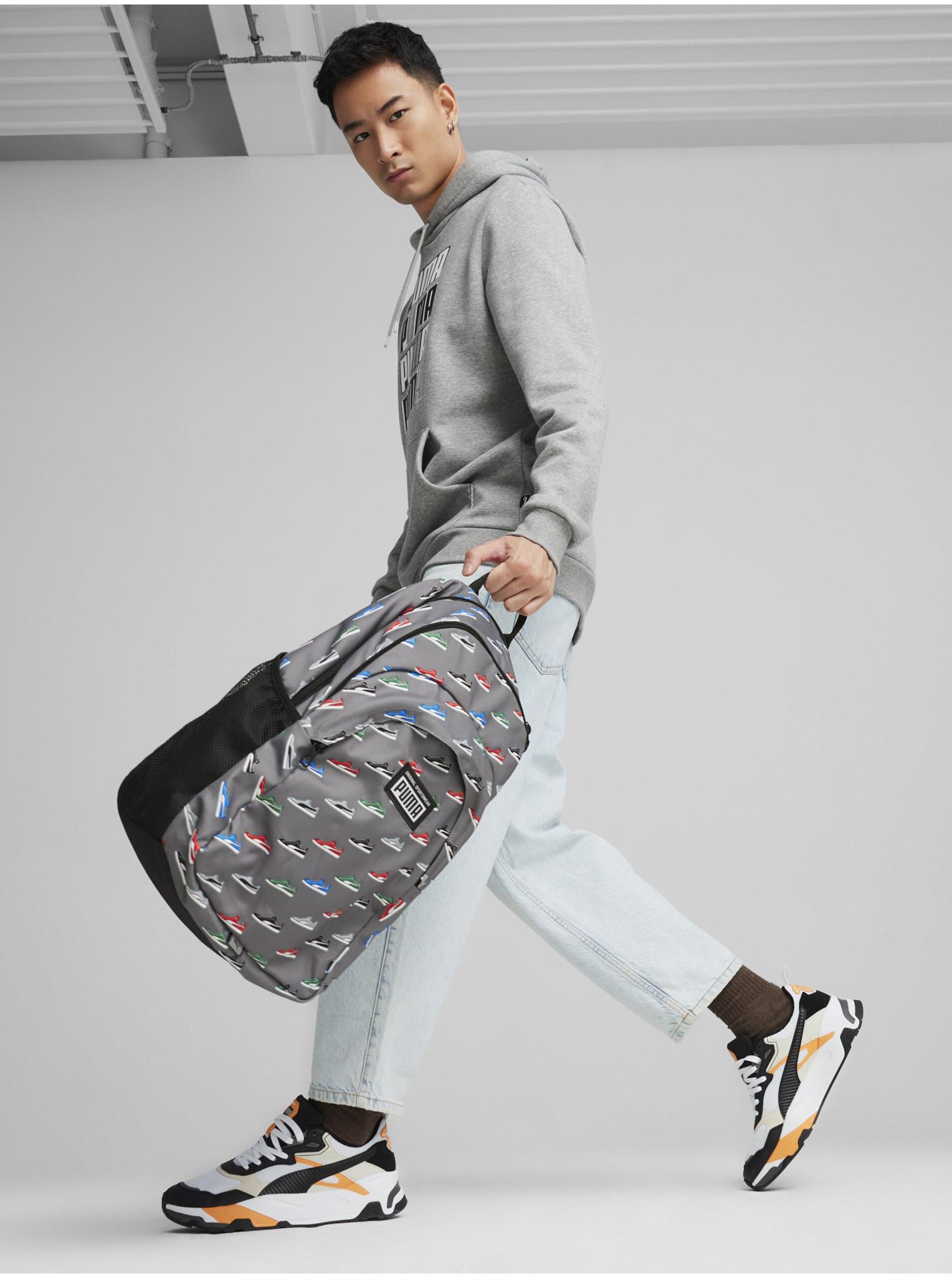Levně Šedý vzorovaný batoh Puma Academy Backpack