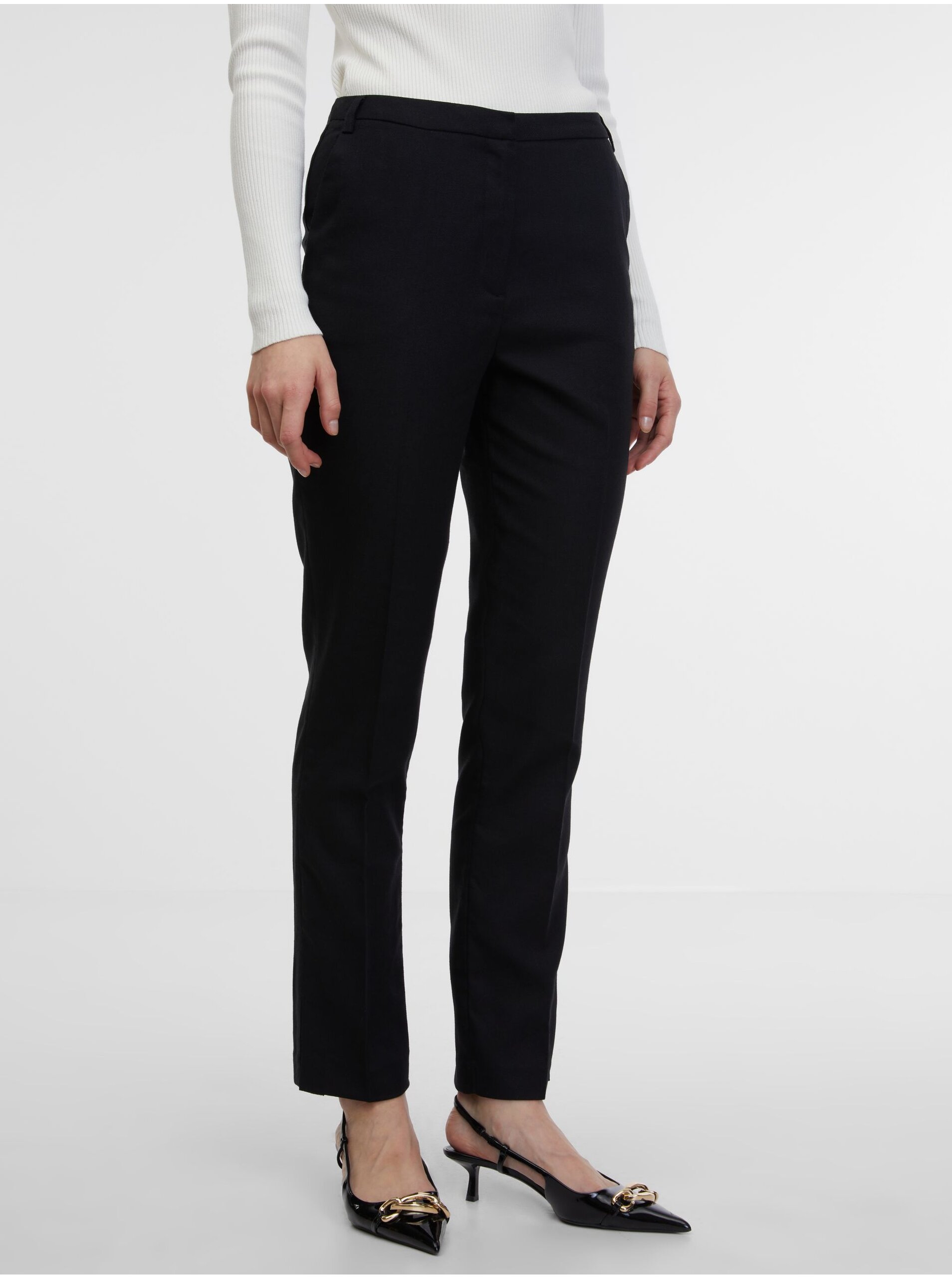 E-shop Černé dámské kalhoty s příměsí lnu ORSAY