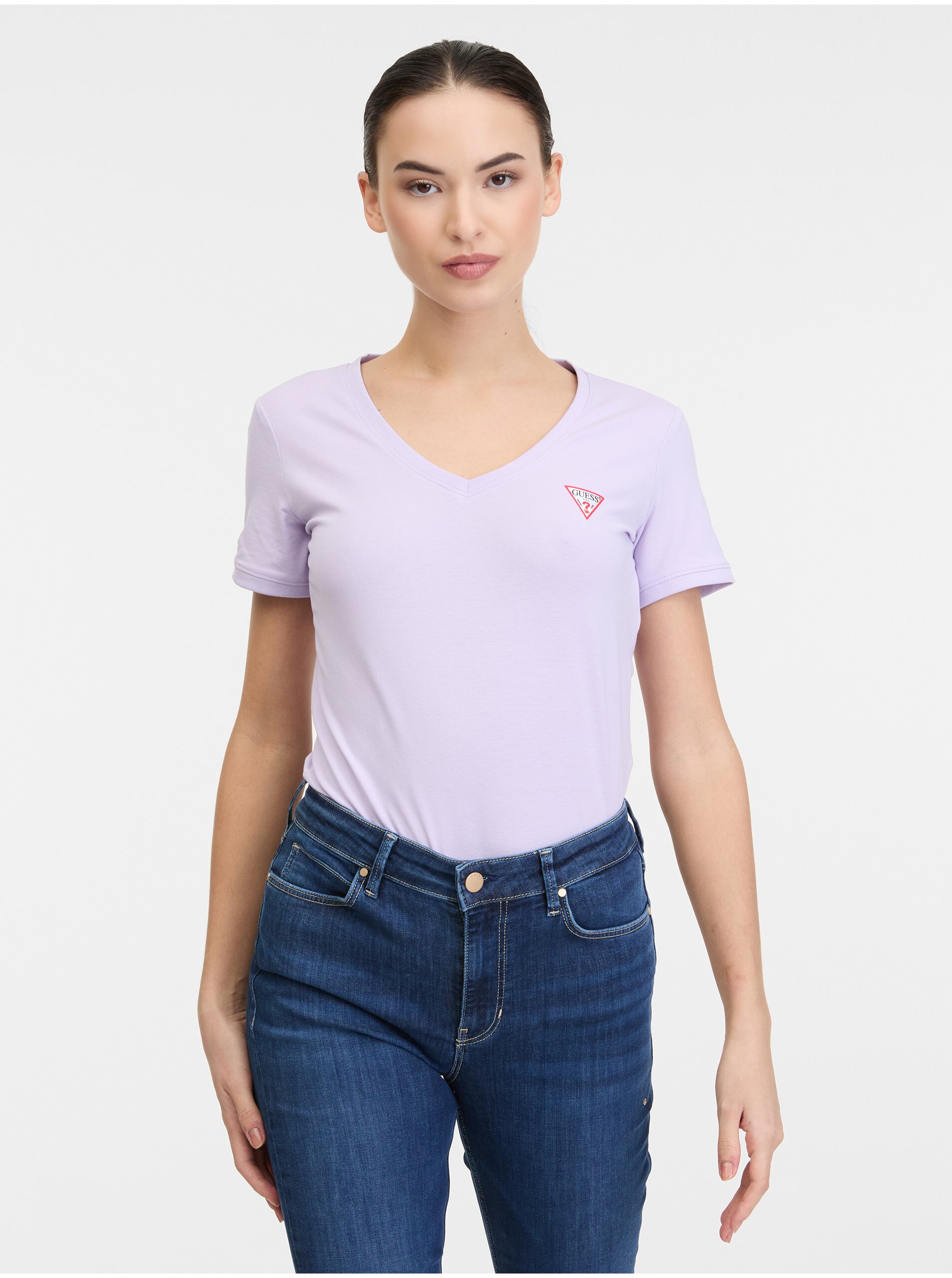 Levně Světle fialové dámské tričko Guess