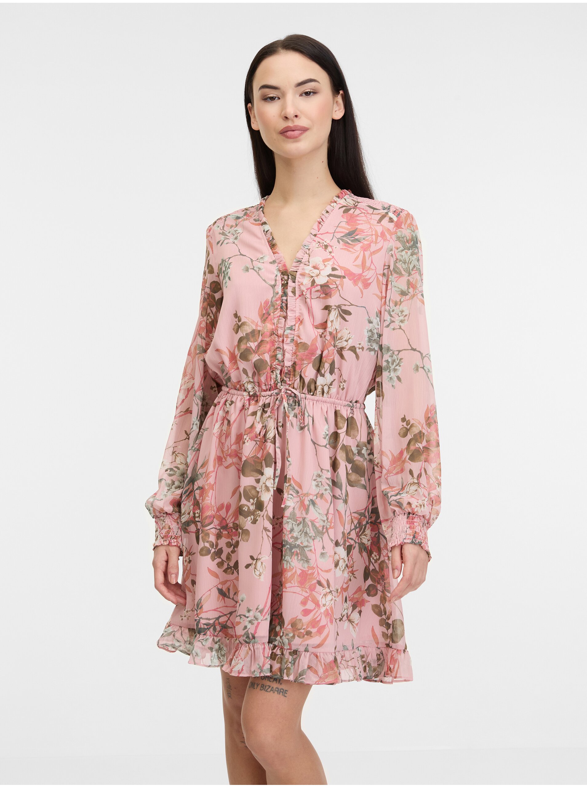 E-shop Růžové dámské květované šaty Guess Vanessa