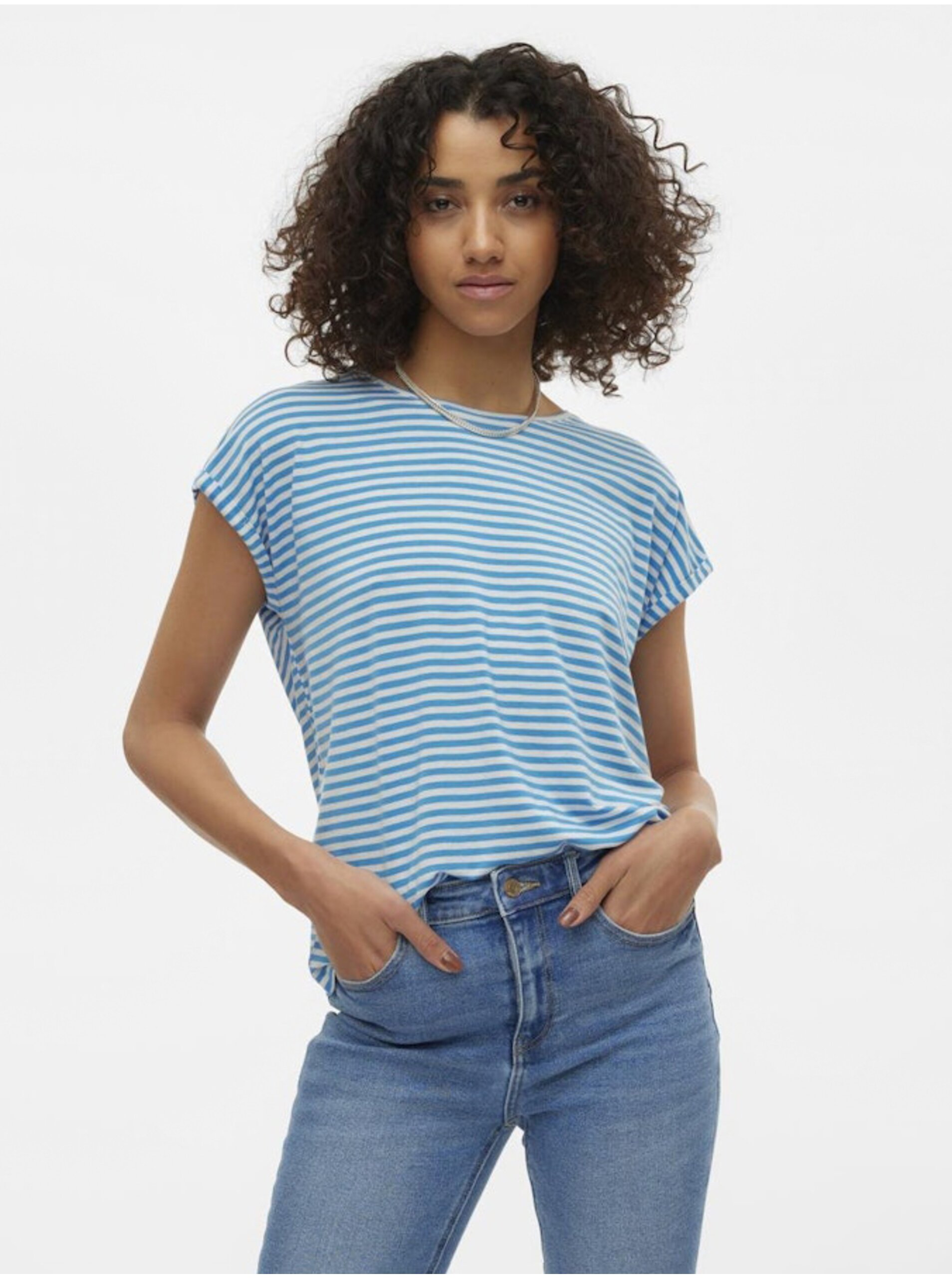 E-shop Bílo-modré dámské pruhované tričko Vero Moda Ava