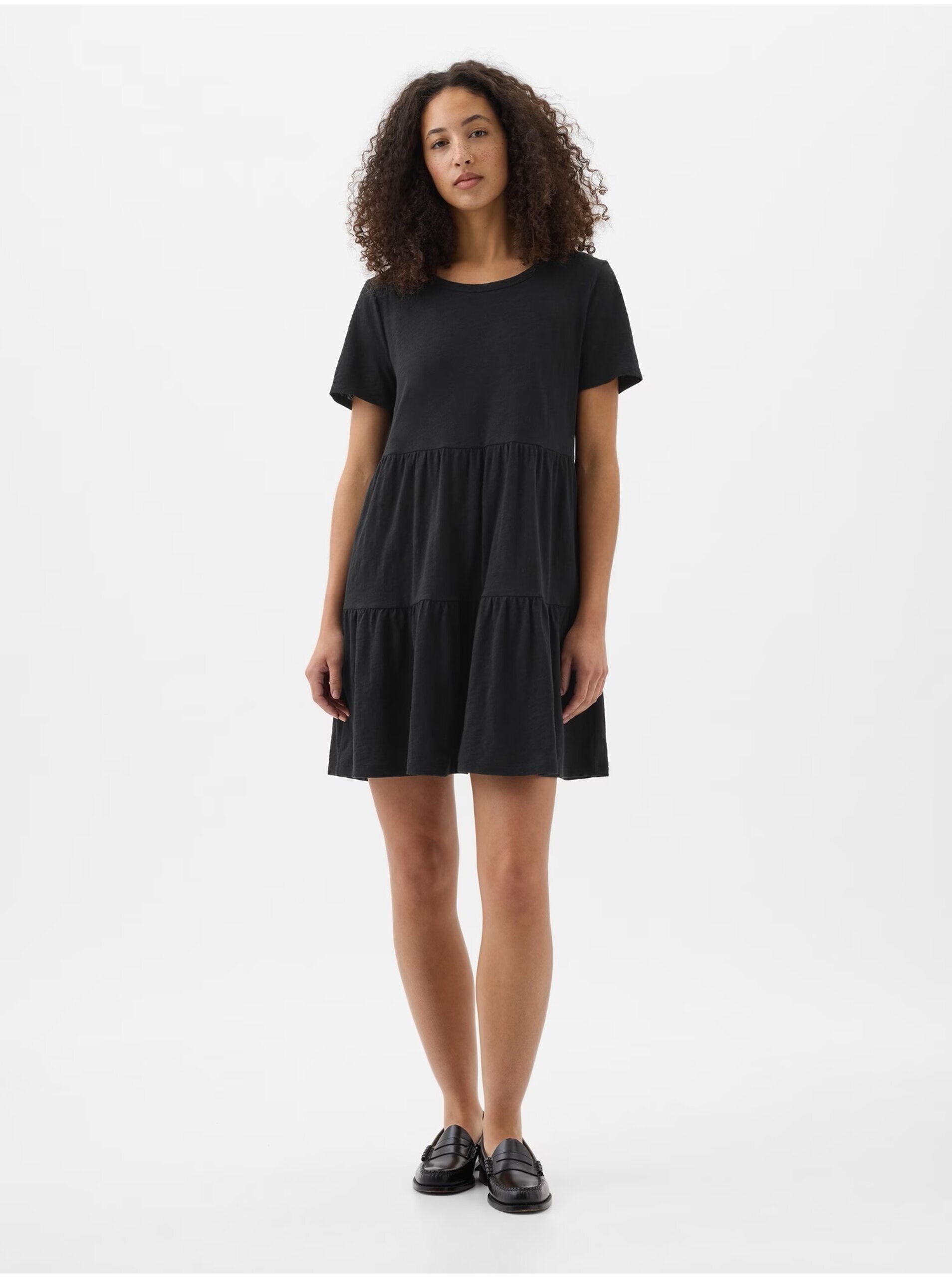 E-shop Černé dámské mini šaty s volánem GAP