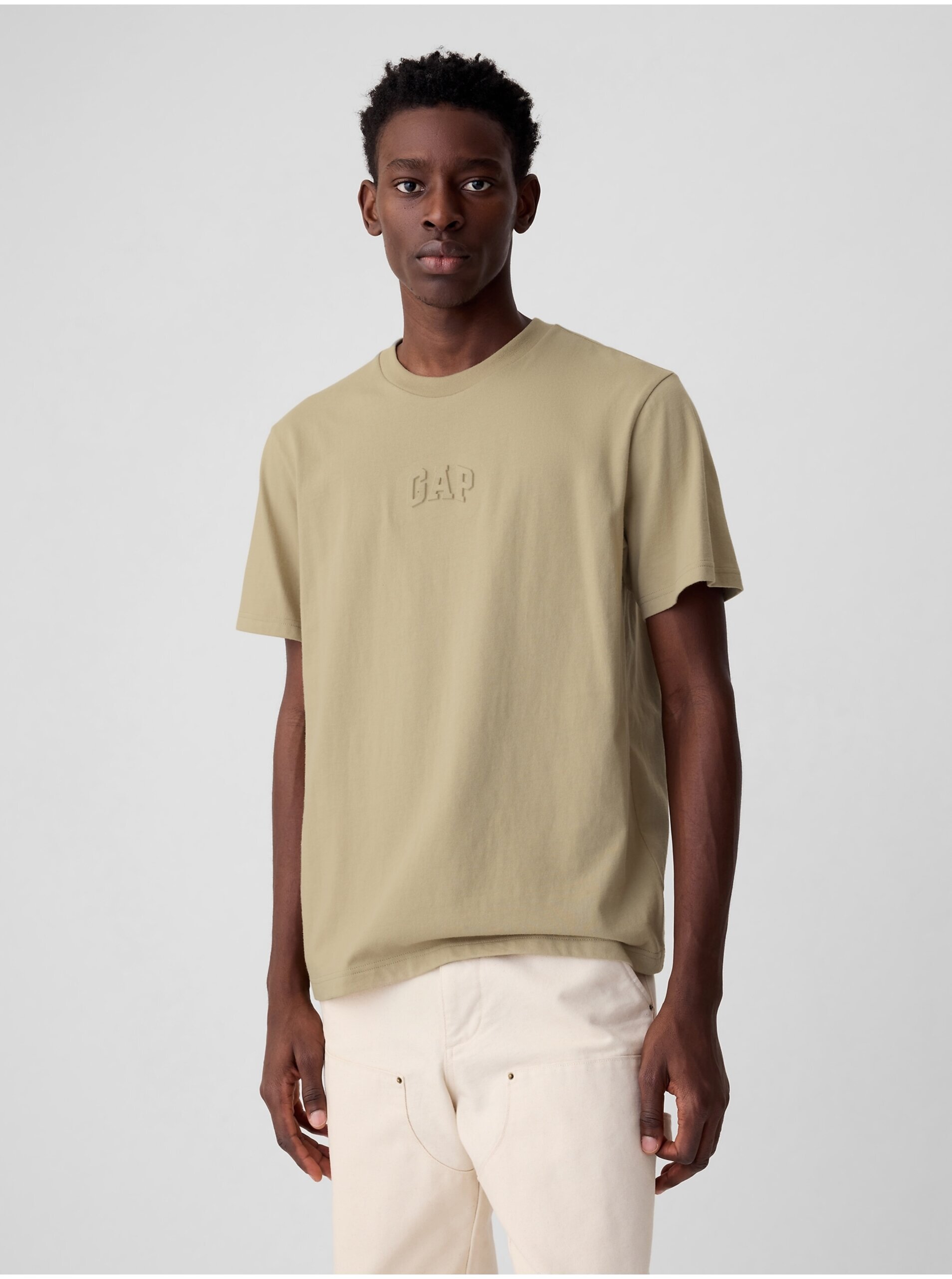 E-shop Khaki pánske tričko GAP