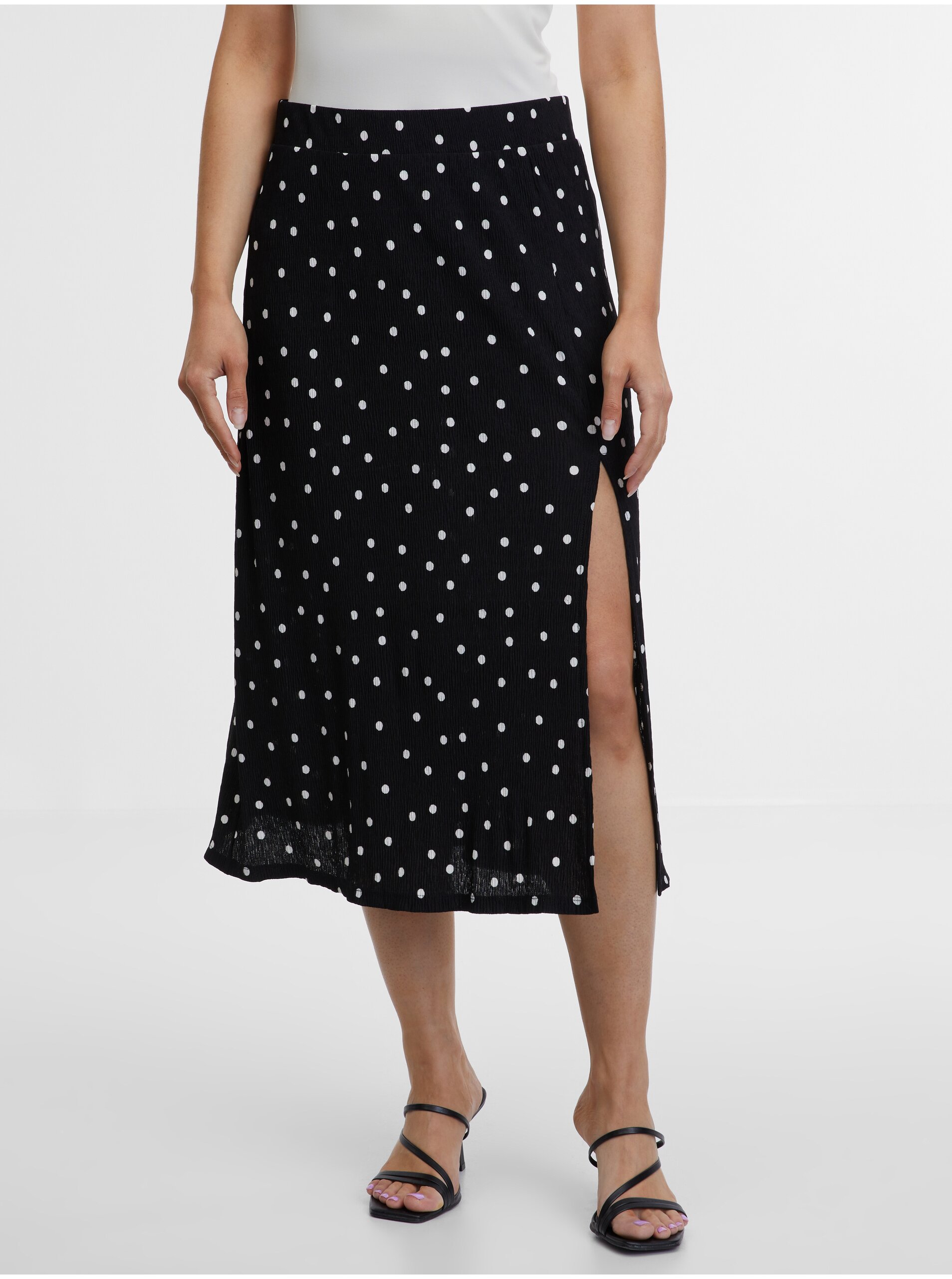 Levně Černá dámská puntíkovaná sukně ORSAY