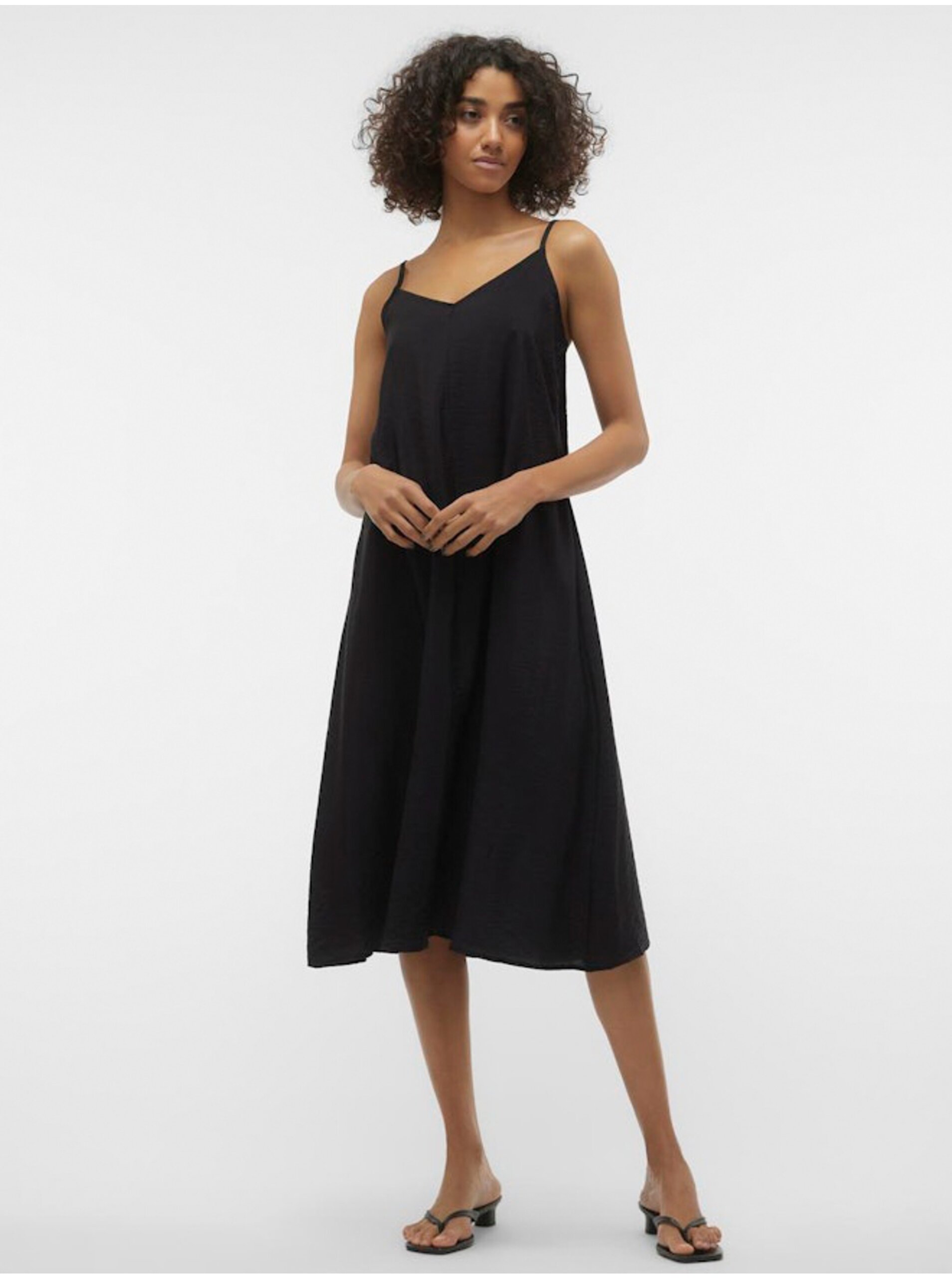 E-shop Černé dámské šaty Vero Moda Josie