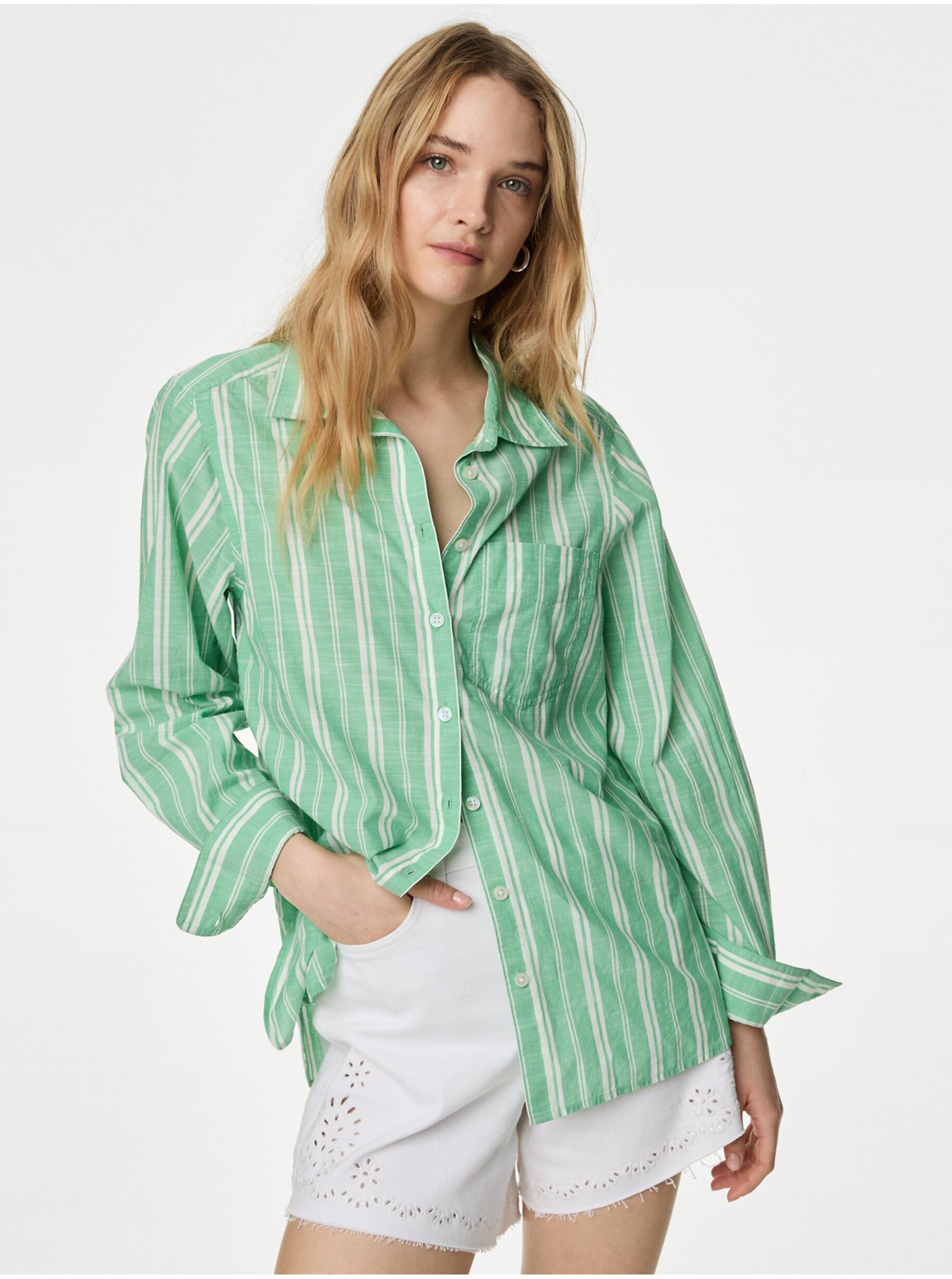 Levně Bílo-zelená dámská pruhovaná košile Marks & Spencer