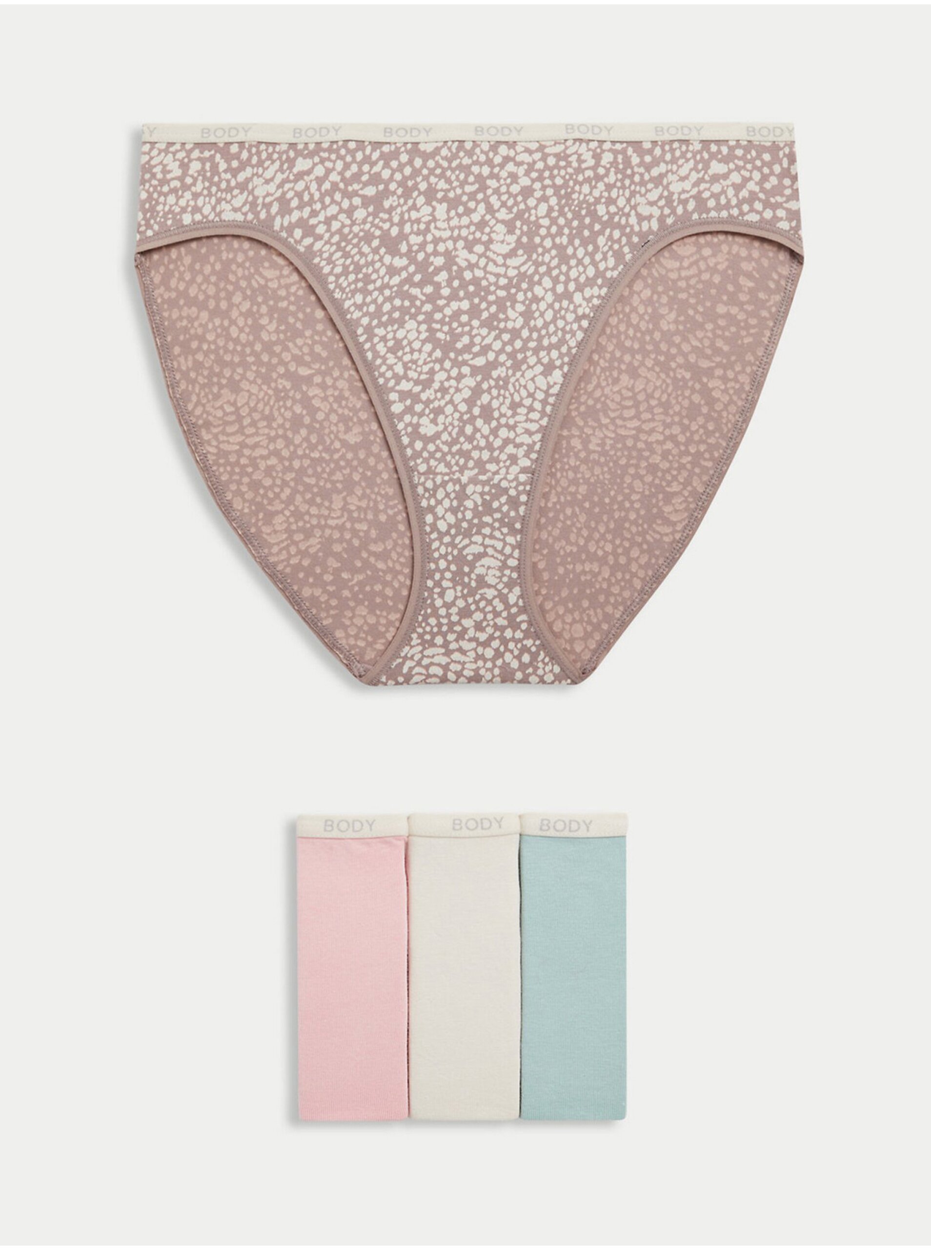 E-shop Sada čtyř dámských kalhotek s vysokým pásem ve světle hnědé, růžové, bílé a světle modré barvě Marks & Spencer