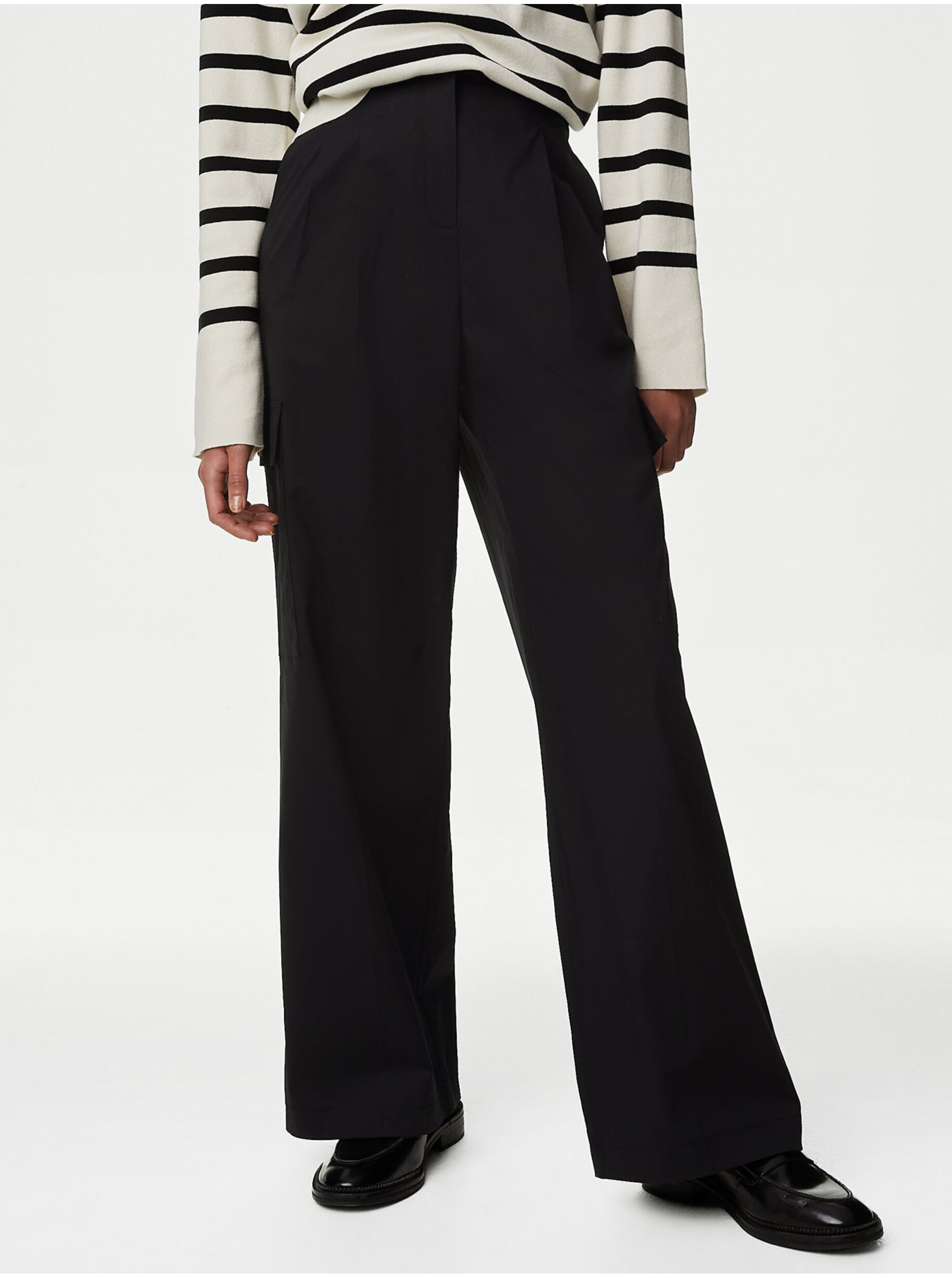 Levně Černé dámské široké kalhoty s vysokým pasem Marks & Spencer