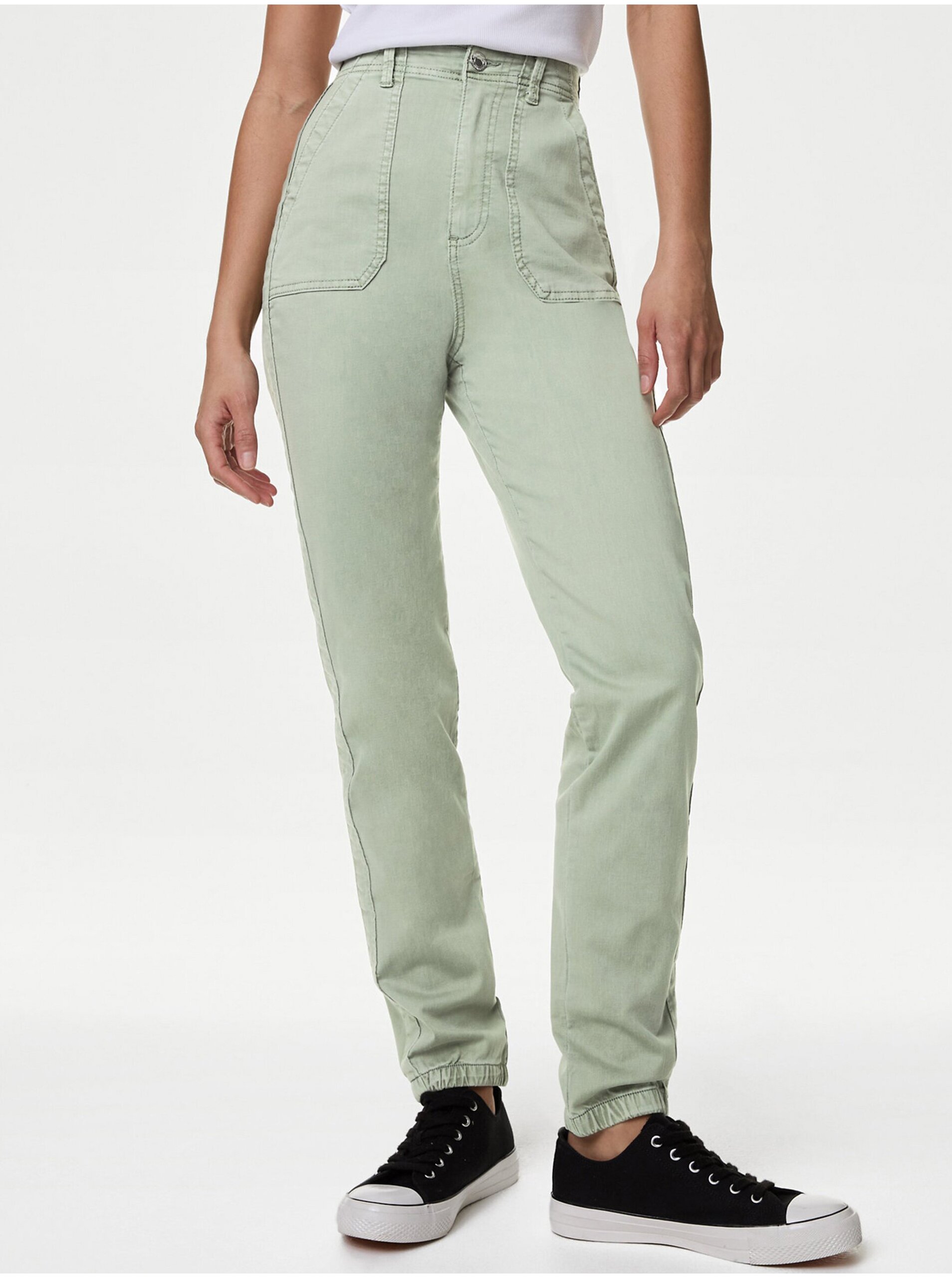 Levně Světle zelené dámské džíny Marks & Spencer