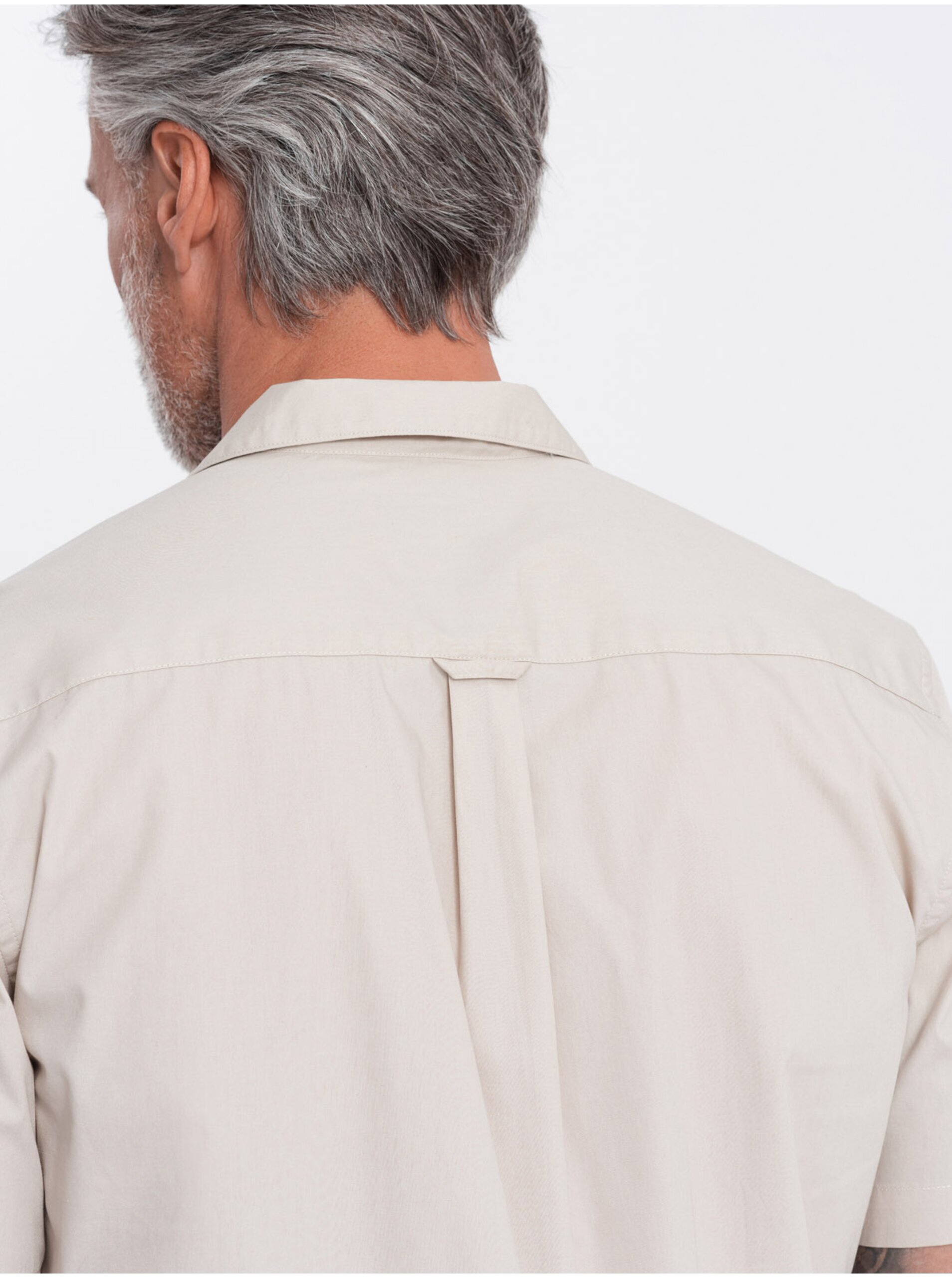 Krémová pánská košile s krátkým rukávem Ombre Clothing