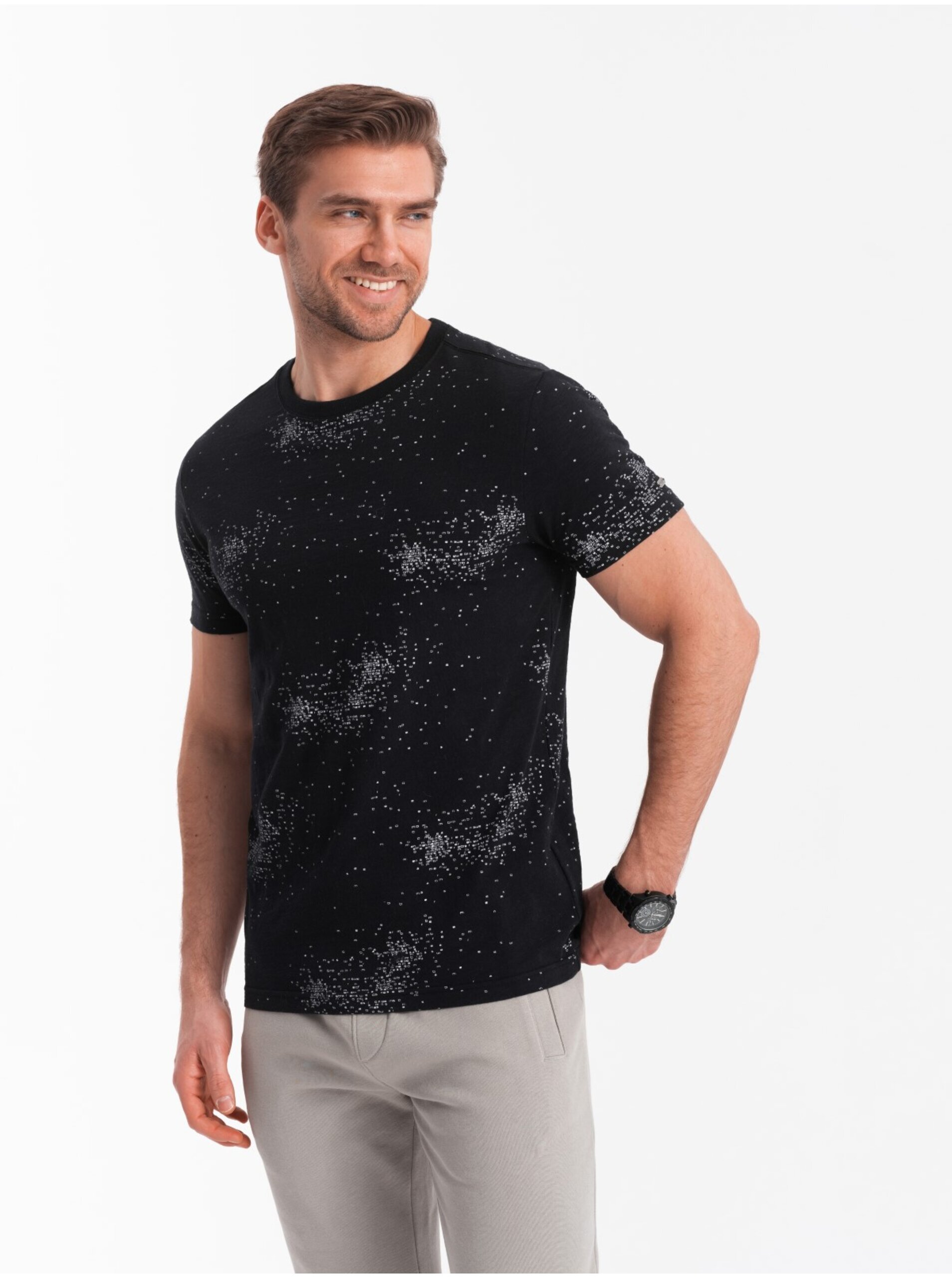 Lacno Čierne pánske vzorované tričko Ombre Clothing