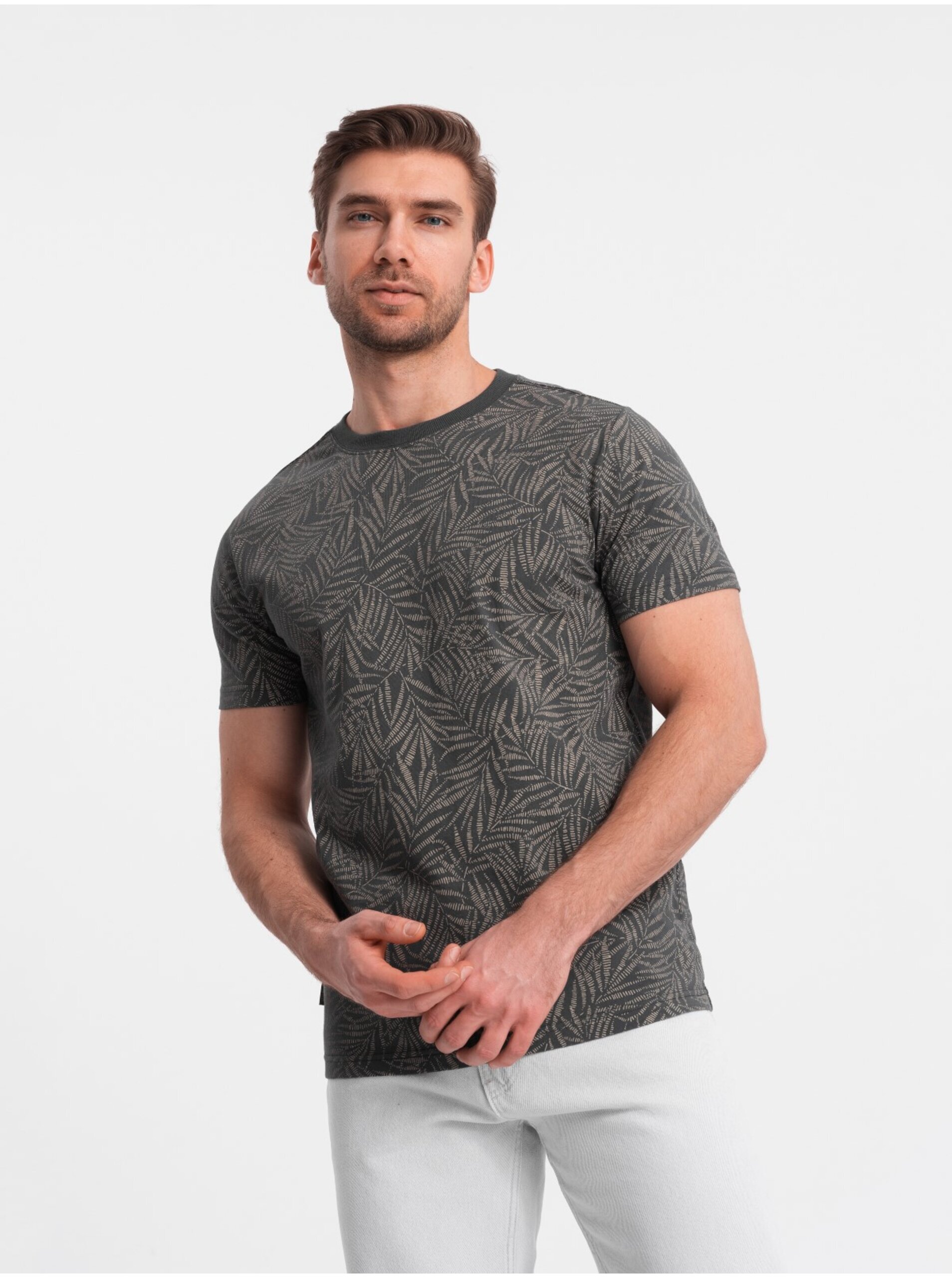 Levně Tmavě šedé pánské vzorované tričko Ombre Clothing