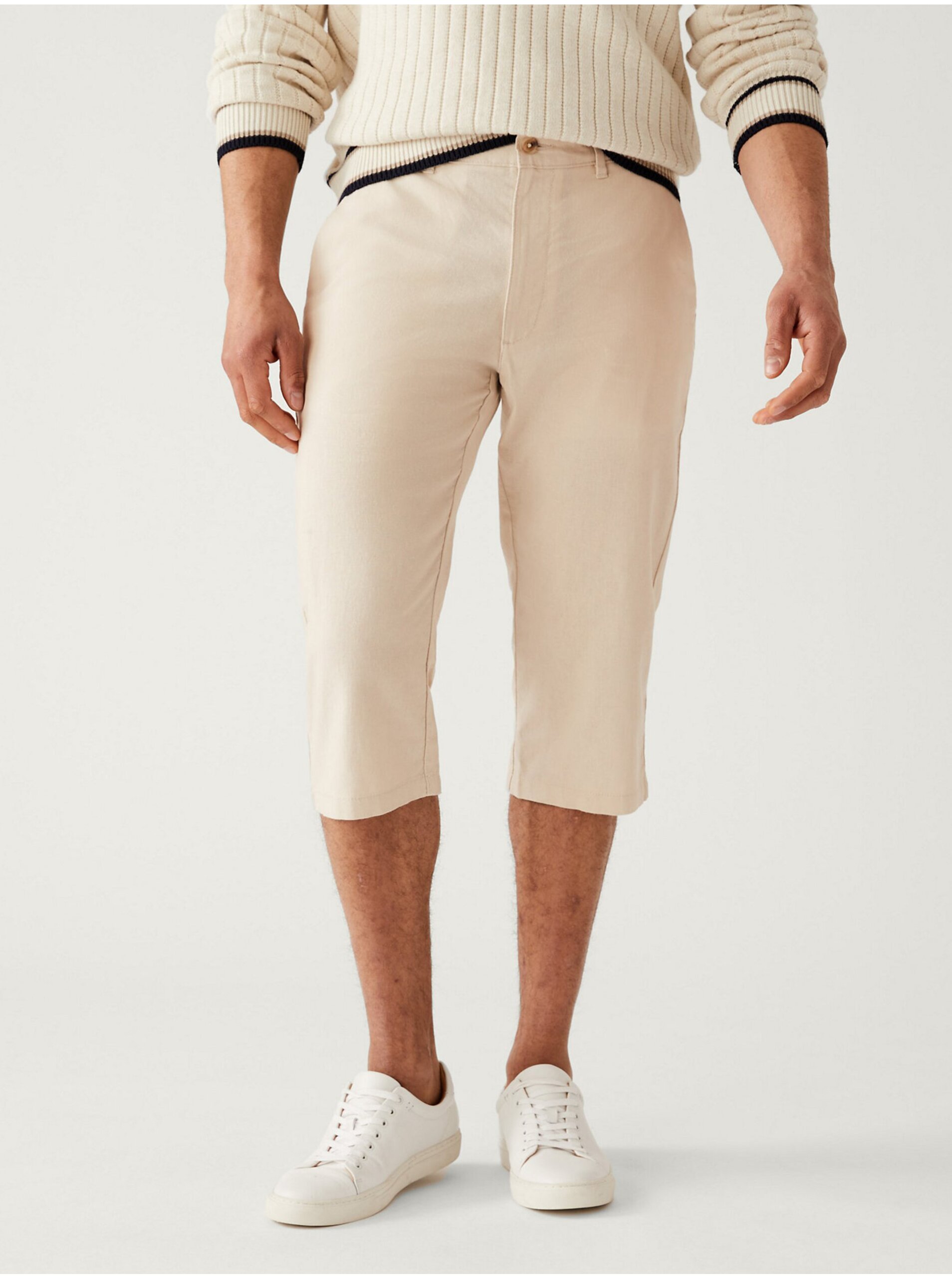 E-shop Béžové pánské 3/4 kalhoty s příměsí lnu Marks & Spencer