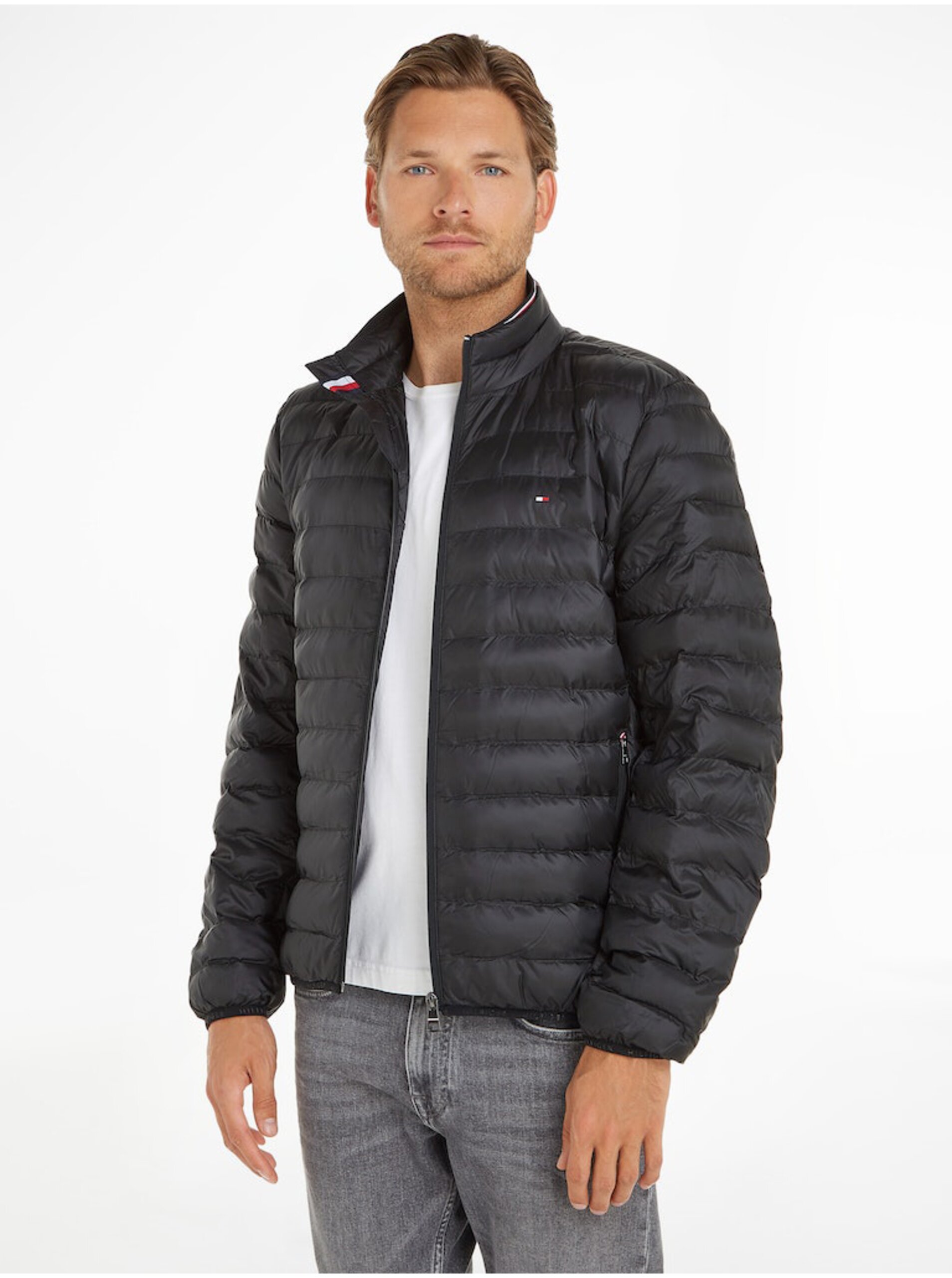 E-shop Čierna pánska prešívaná bunda Tommy Hilfiger Packable Recycled Jacket