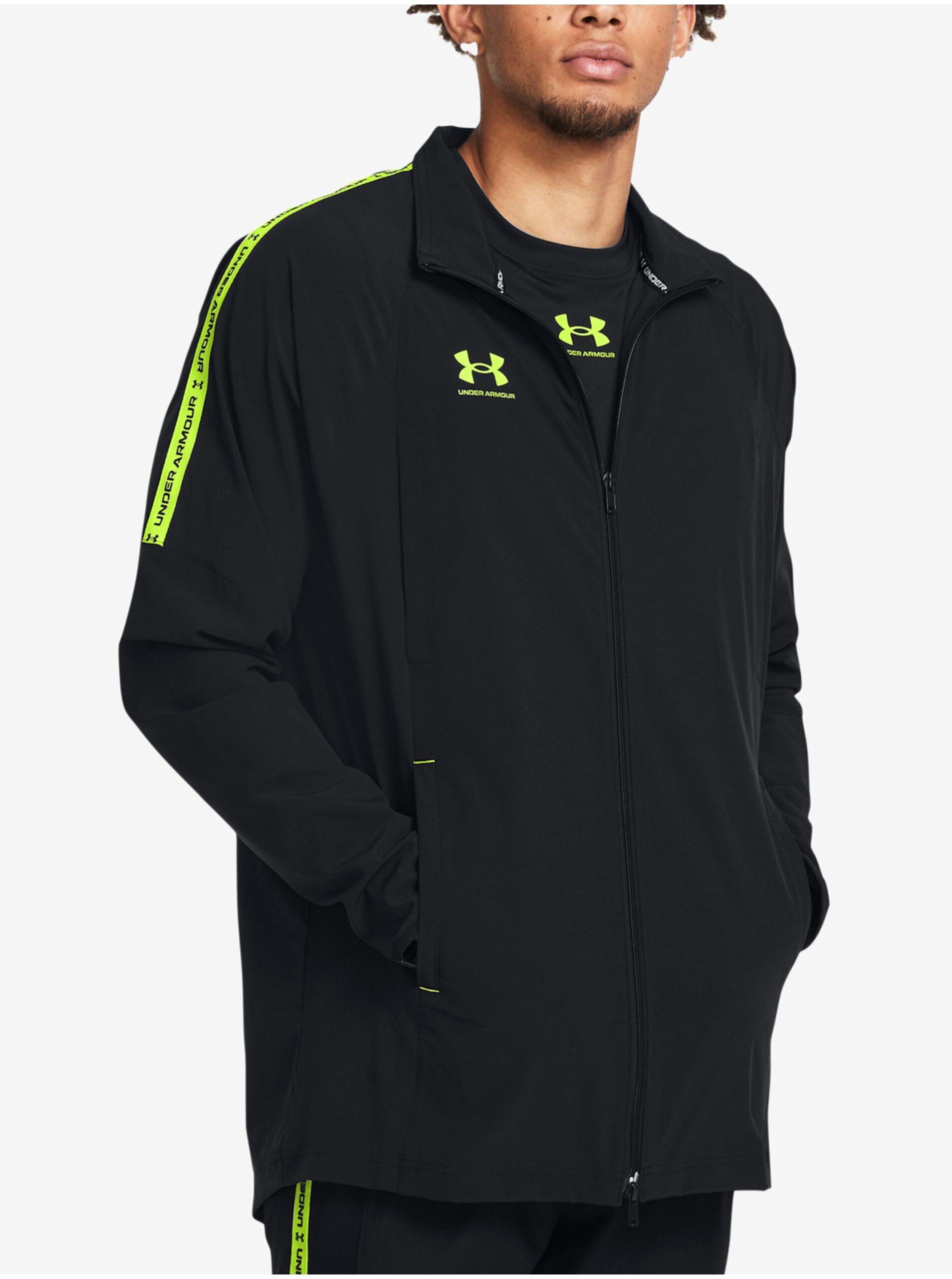 E-shop Čierna pánska športová bunda Under Armour UA M's Ch. Pre Jacket
