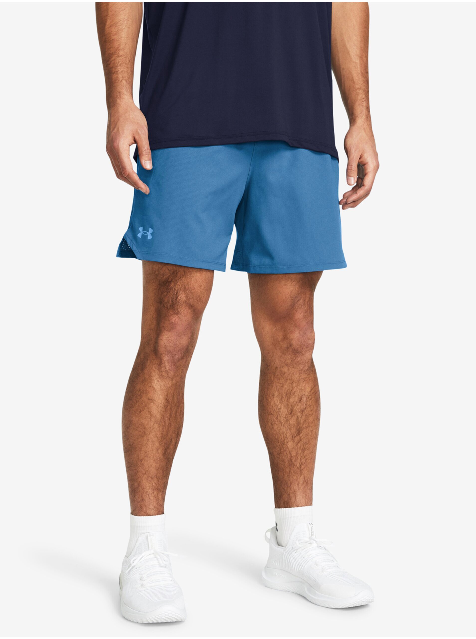 E-shop Modré pánské sportovní kraťasy Under Armour UA Vanish Woven 6in Shorts