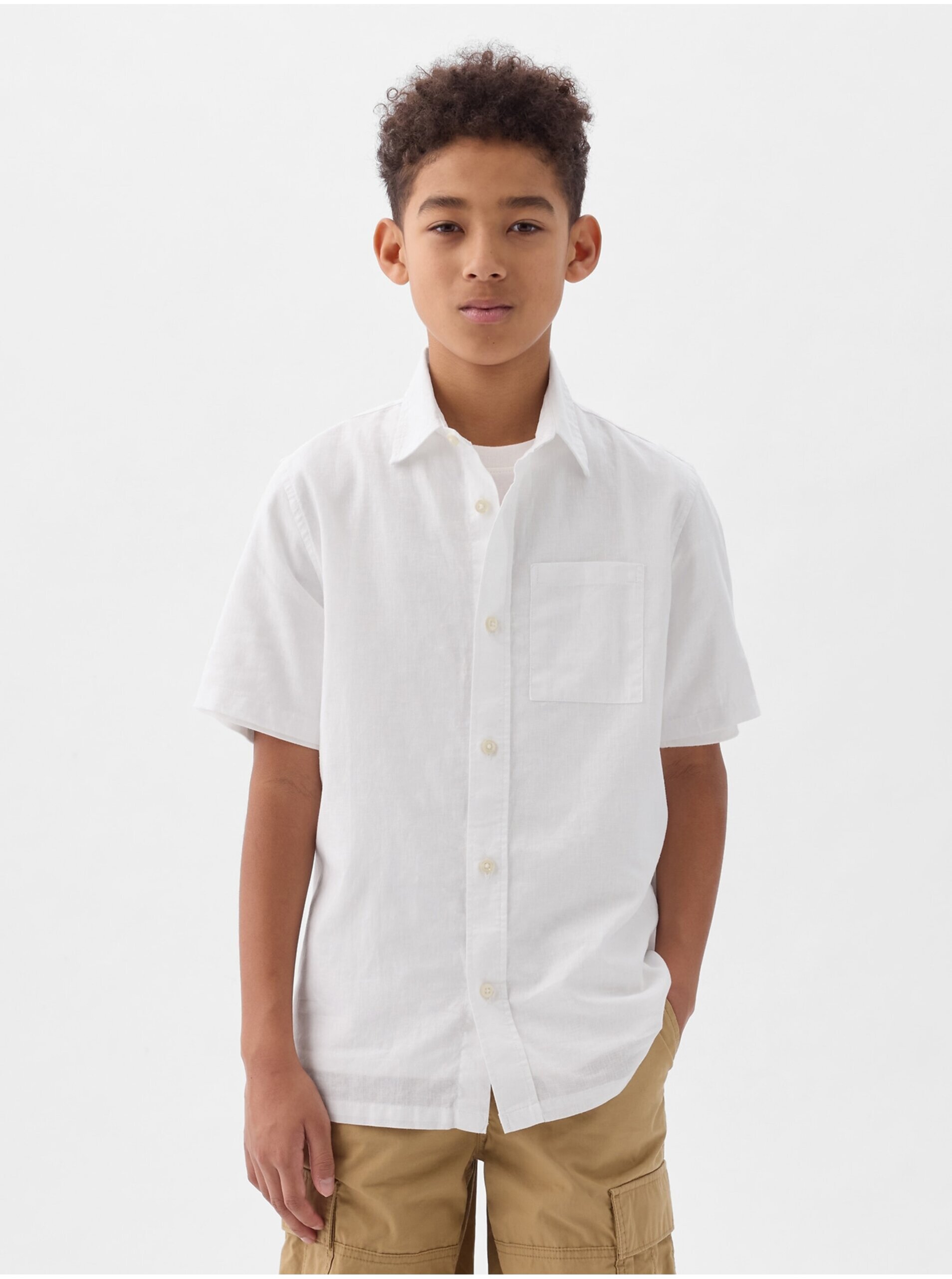E-shop Biela chlapčenská ľanová košeľa GAP