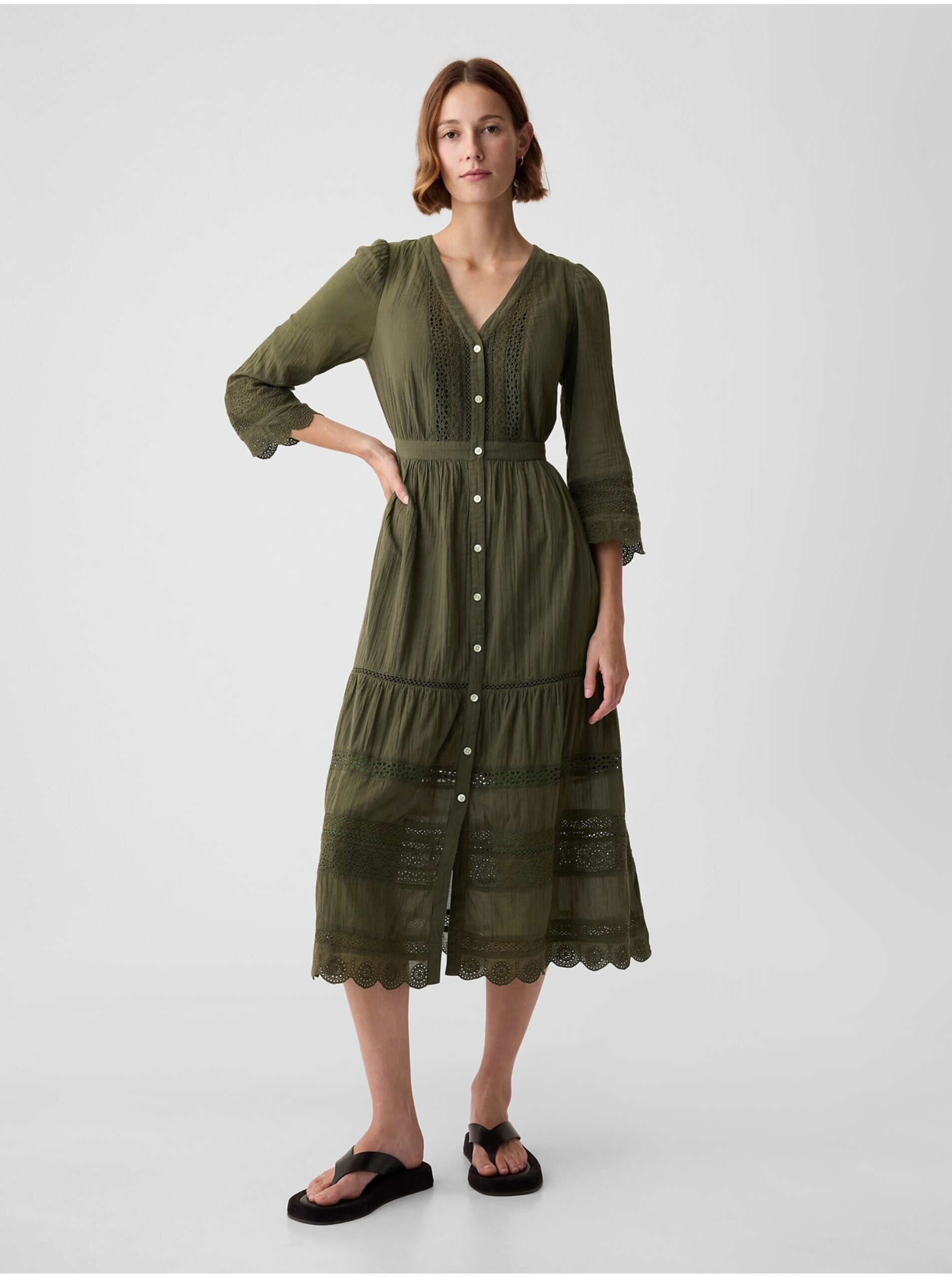 Levně Zelené dámské krajkové midi šaty GAP