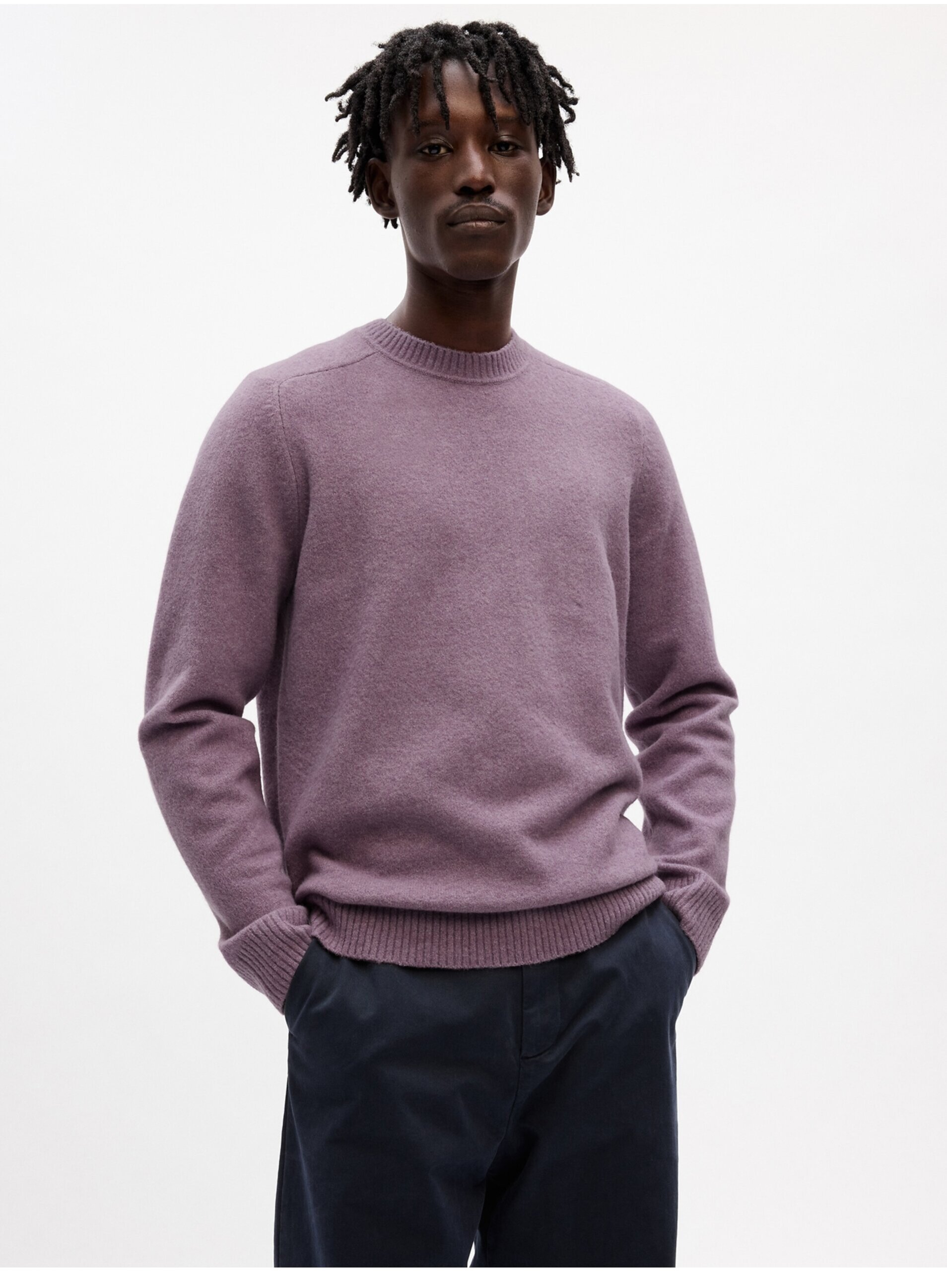 Lacno Svetlo fialový pánsky sveter s prímesou vlny GAP
