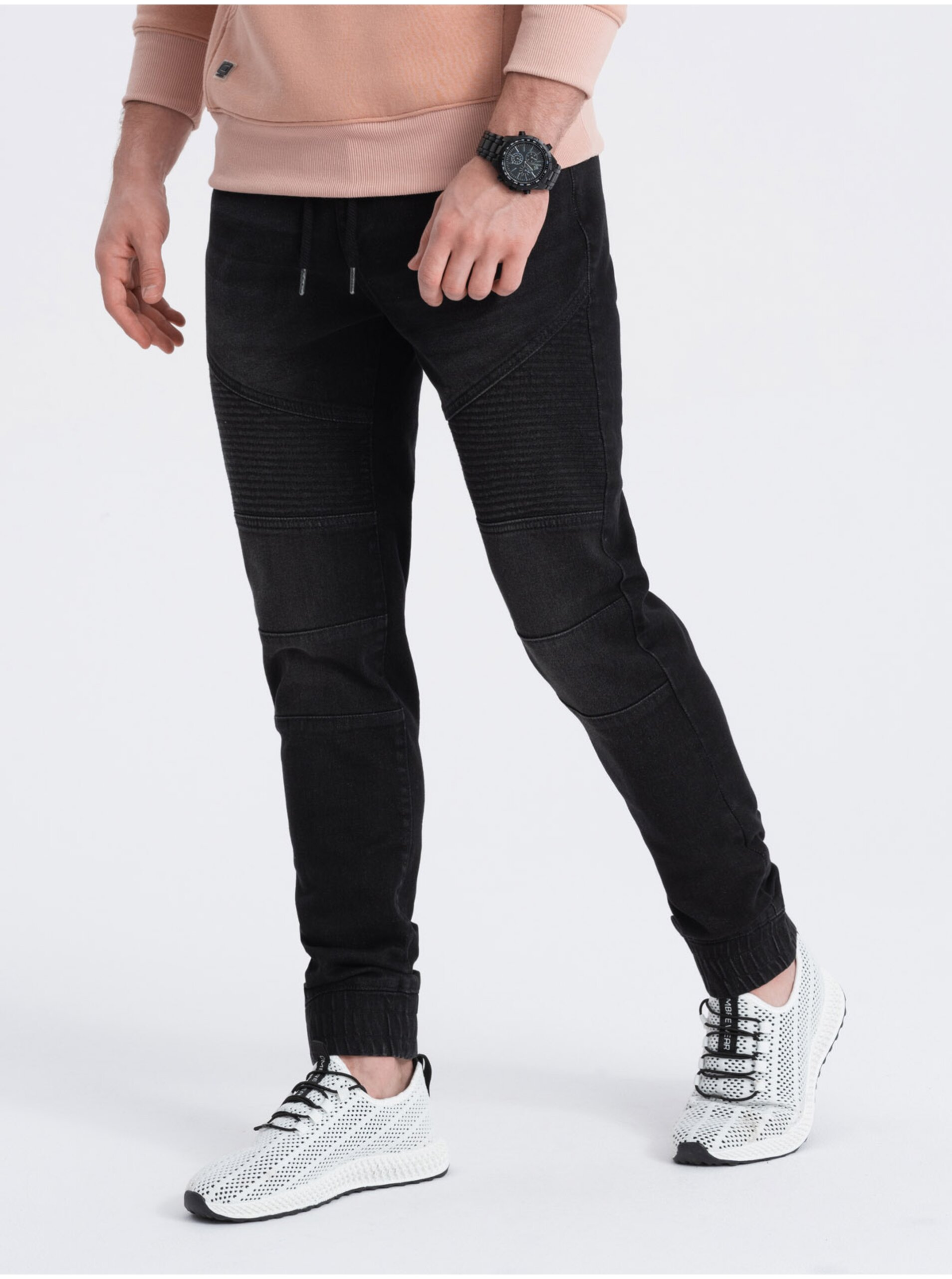Levně Černé pánské džíny Ombre Clothing