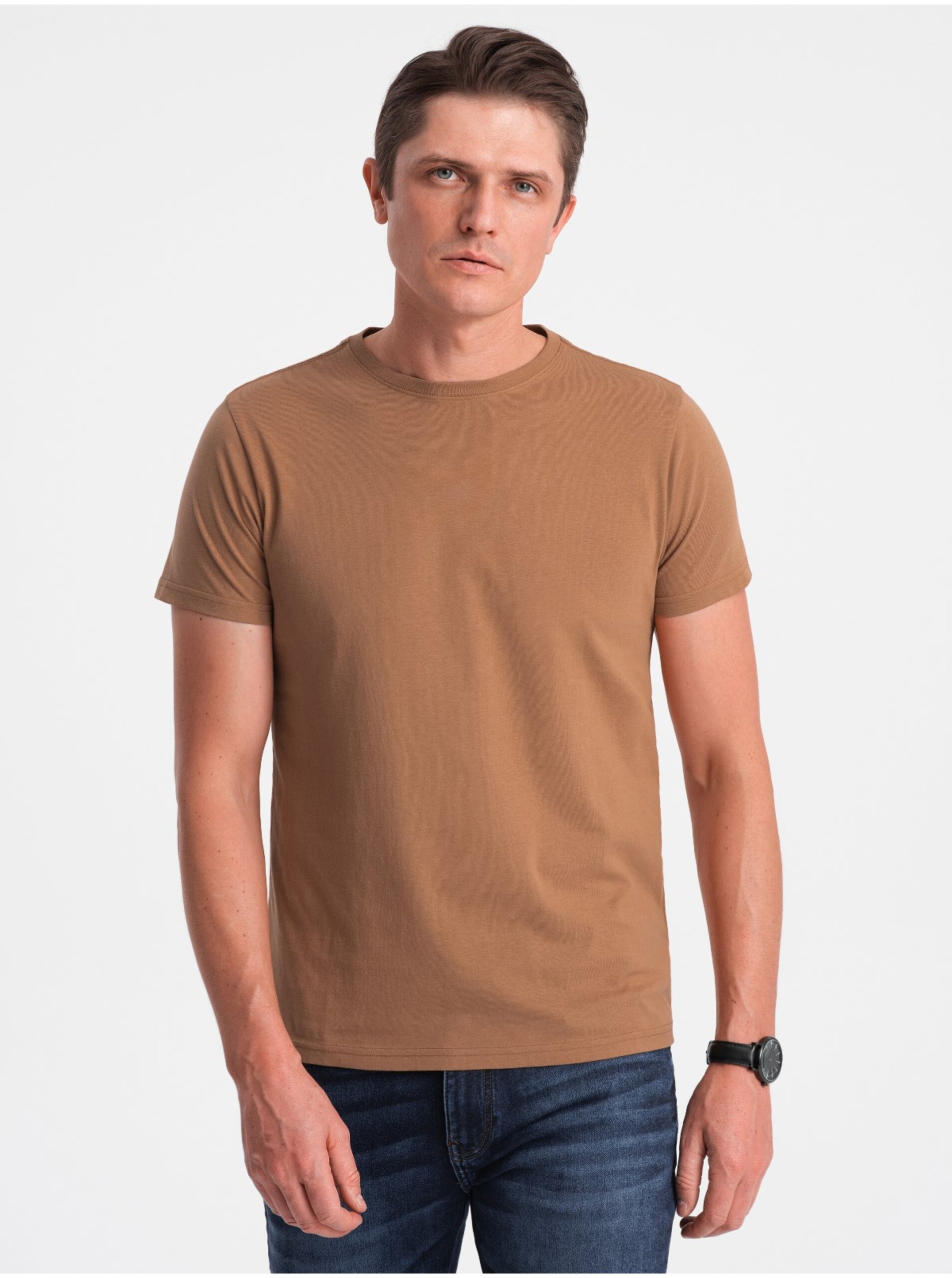 E-shop Hnedé pánske basic tričko Ombre Clothing