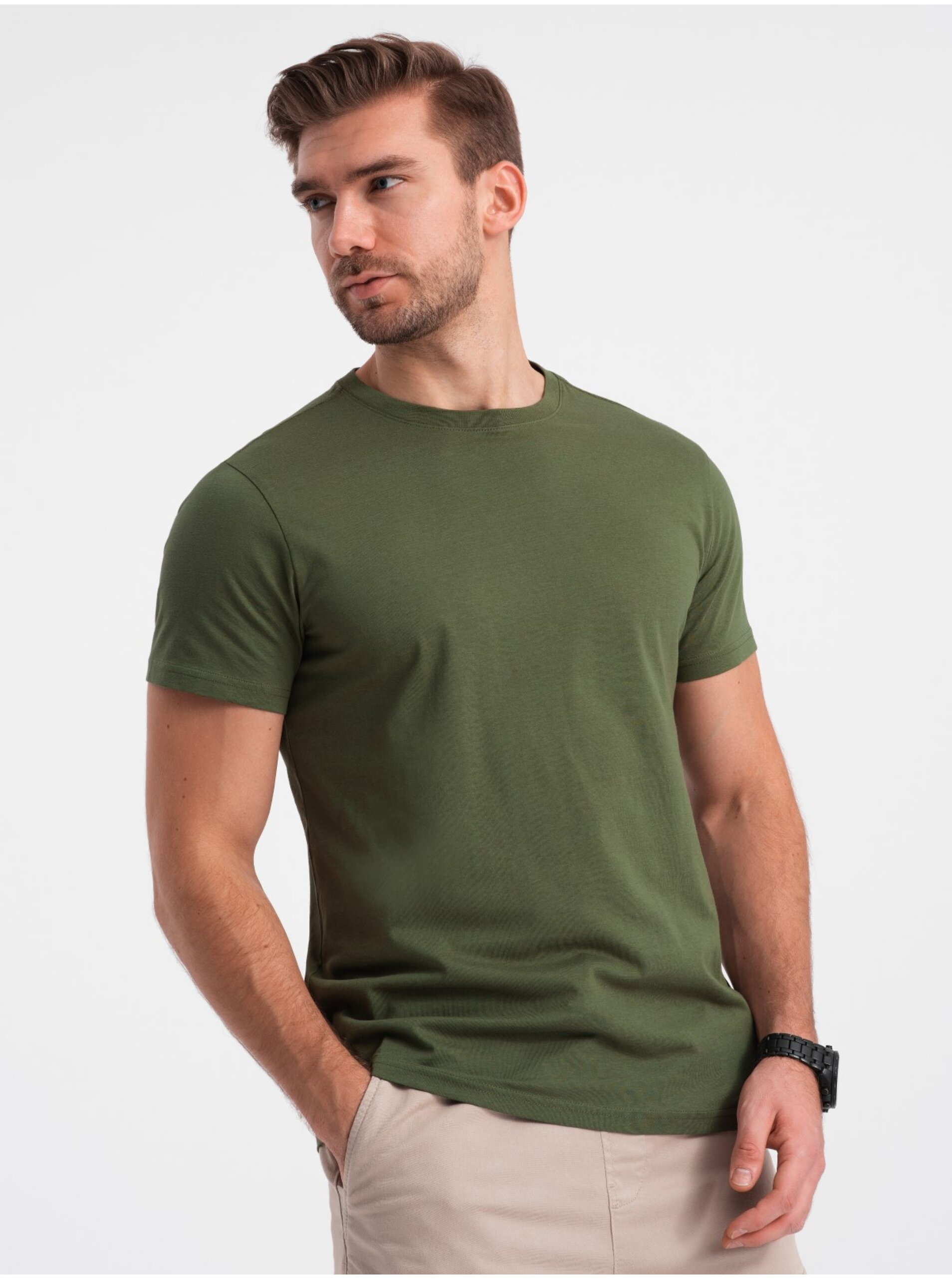 Levně Zelené pánské basic tričko Ombre Clothing