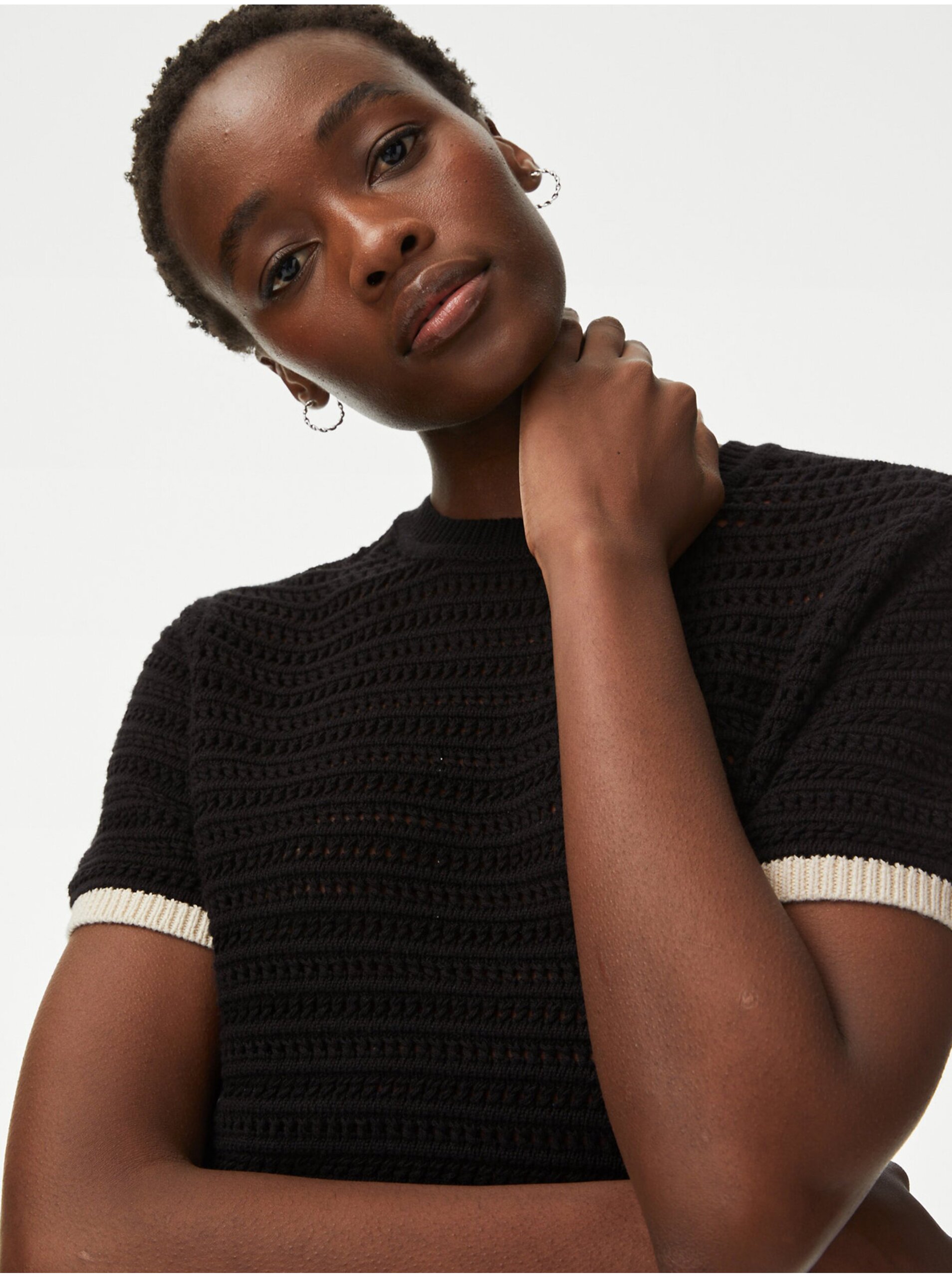Levně Černý dámský svetr s krátkým rukávem Marks & Spencer