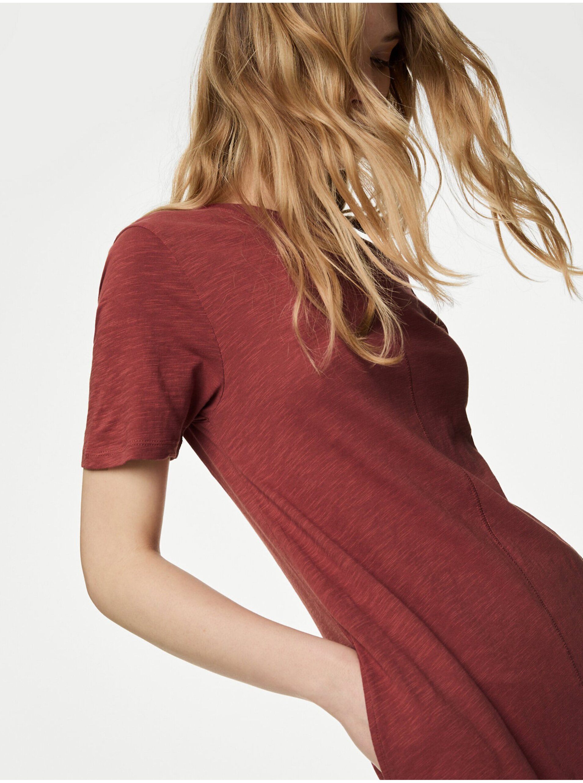 E-shop Červené dámske džersejové tričkové midi šaty Marks & Spencer