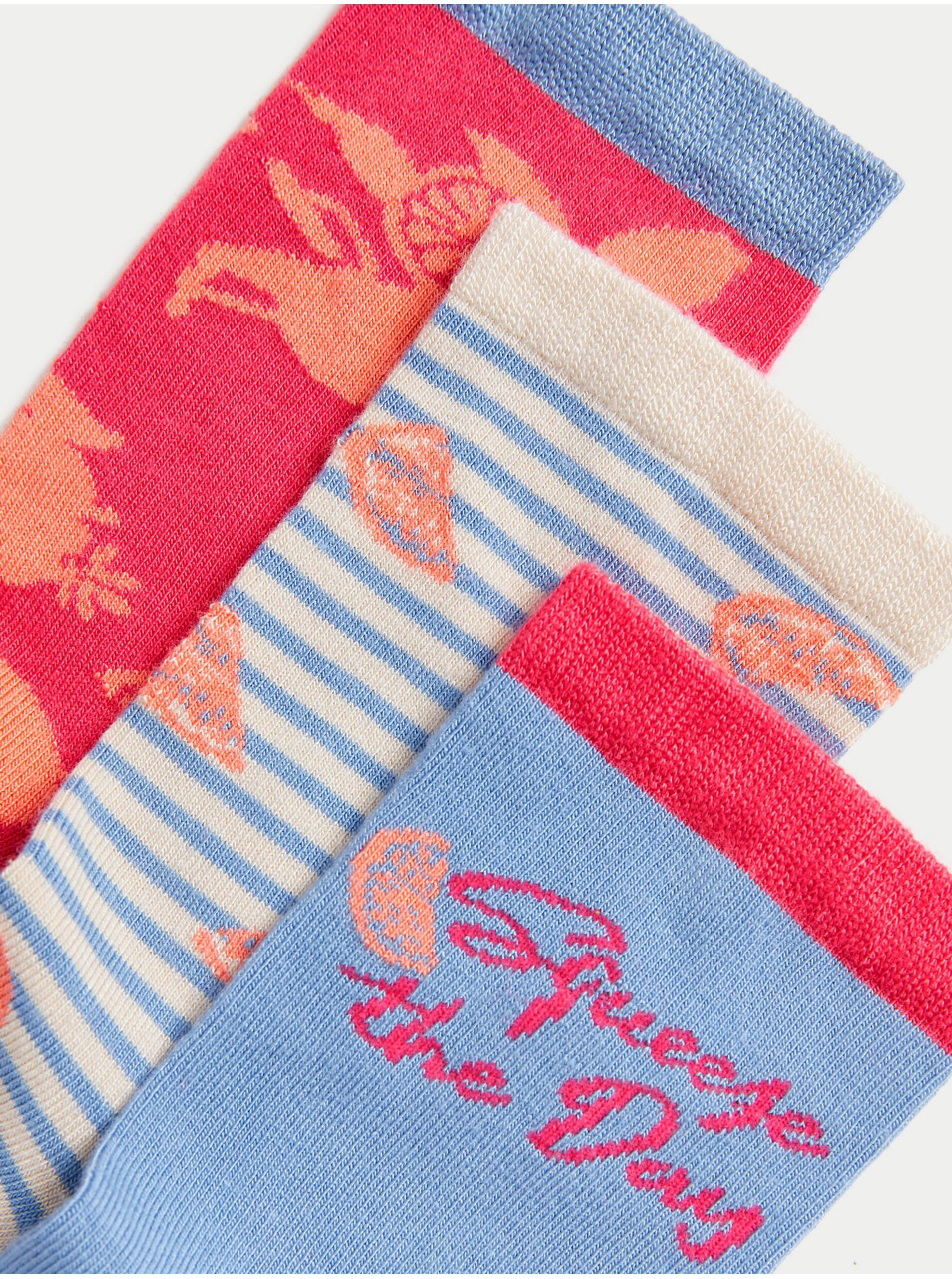 Levně Sada tří párů dámských vzorovaných ponožek v modré a červené barvě Marks & Spencer