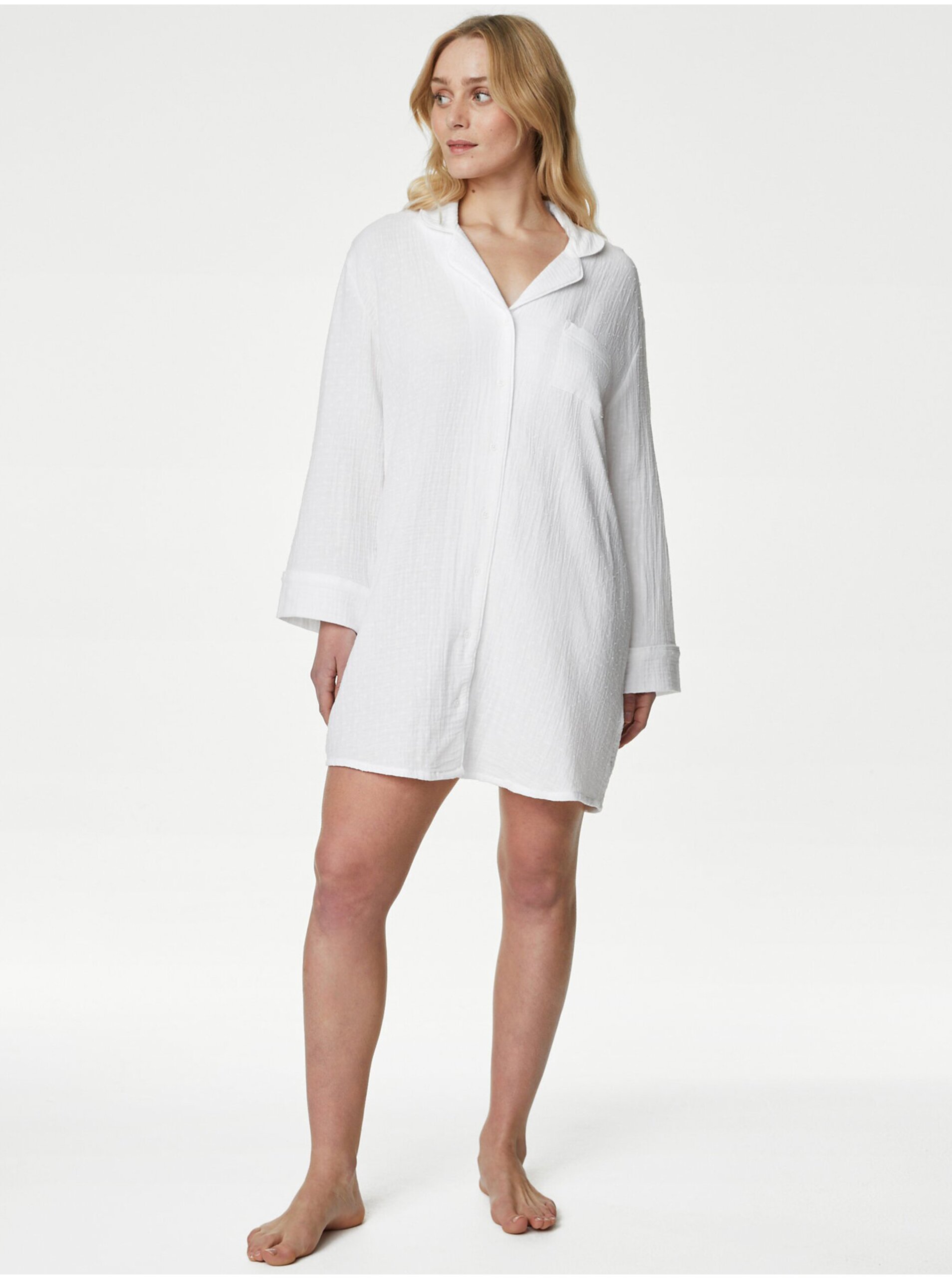 Levně Bílá dámská mušelínová noční košile Marks & Spencer