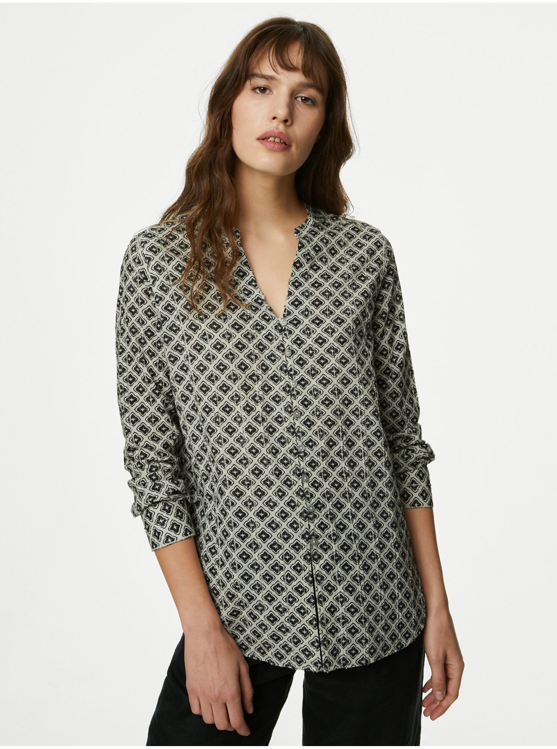 Lacno Čierno-krémová dámska vzorovaná košeľa Marks & Spencer
