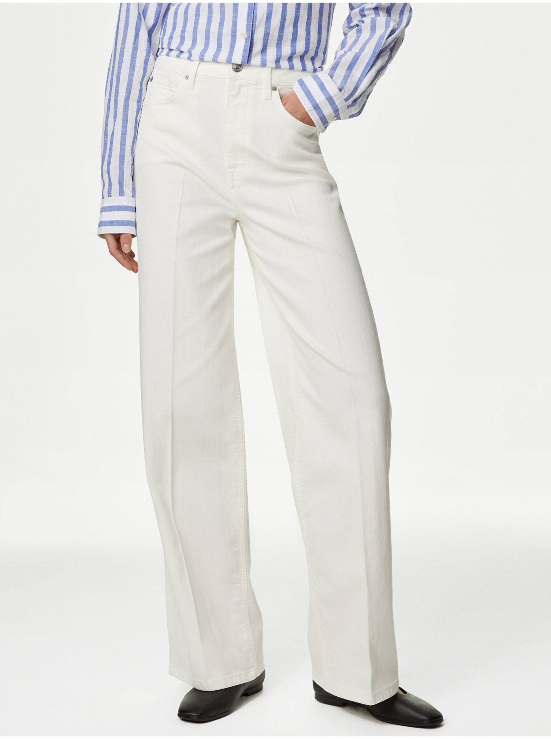 Lacno Biele dámske wide fit džínsy Marks & Spencer