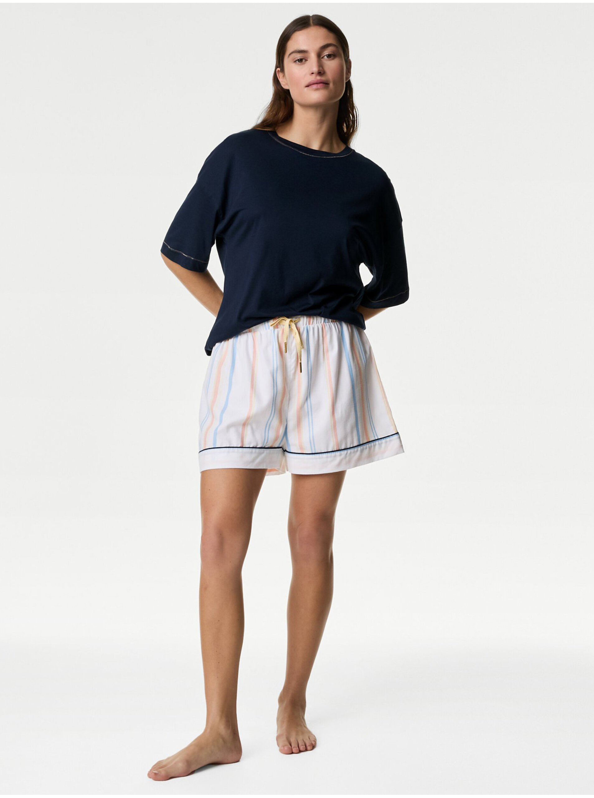 E-shop Bílo-modré dámské krátké pyžamo Marks & Spencer