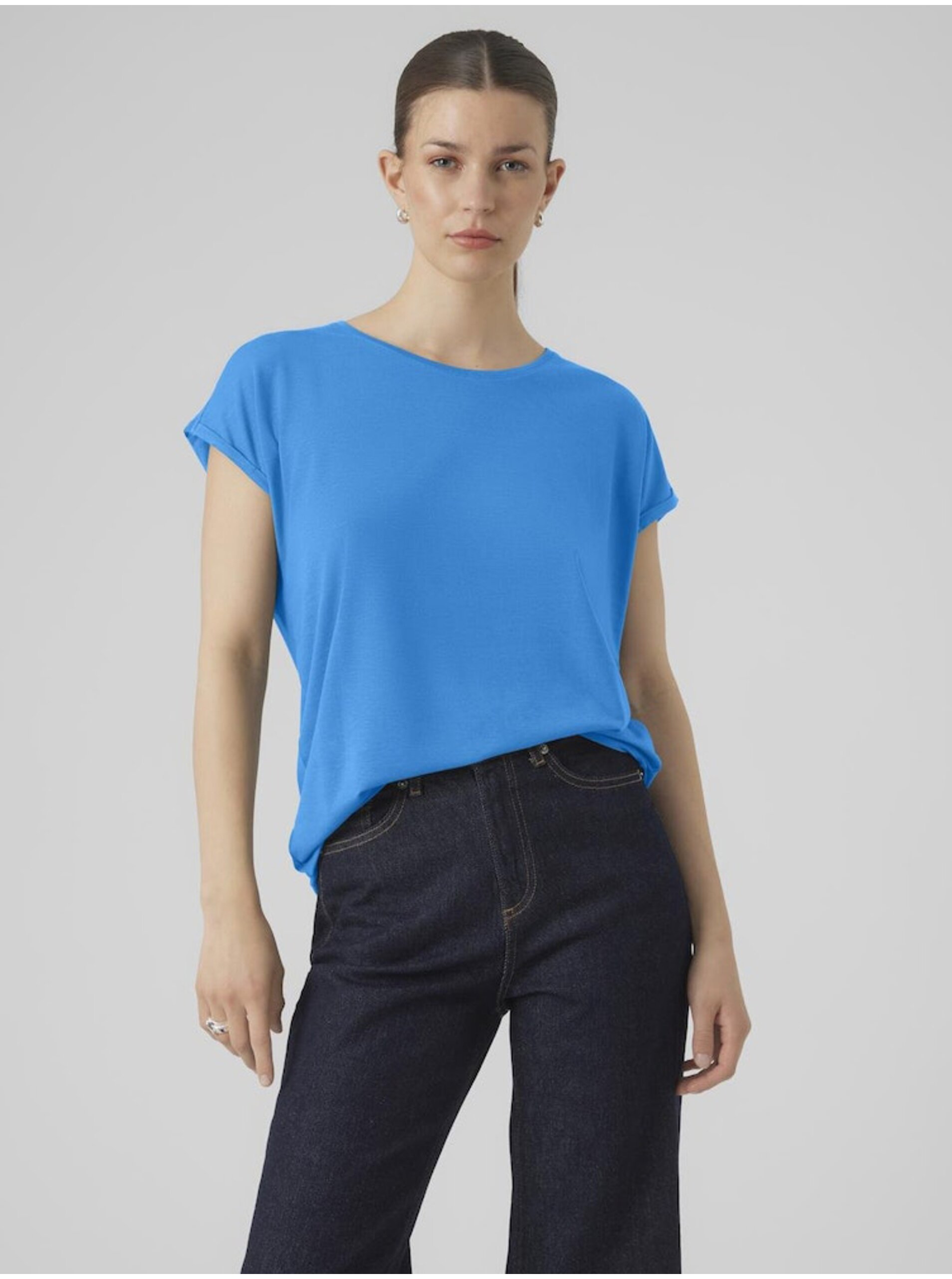 Levně Modré dámské tričko Vero Moda Ava