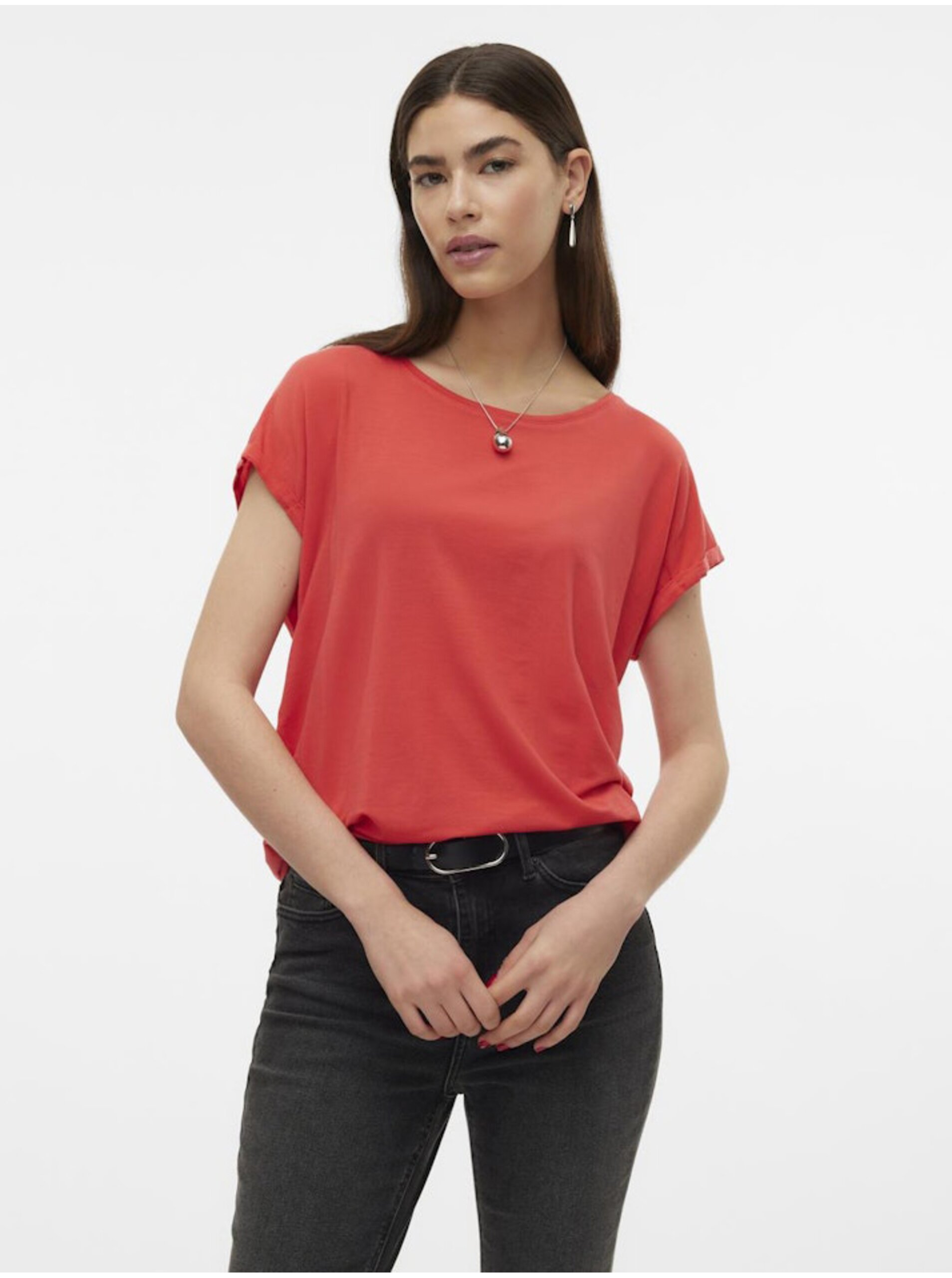 Lacno Červené dámske tričko Vero Moda Ava