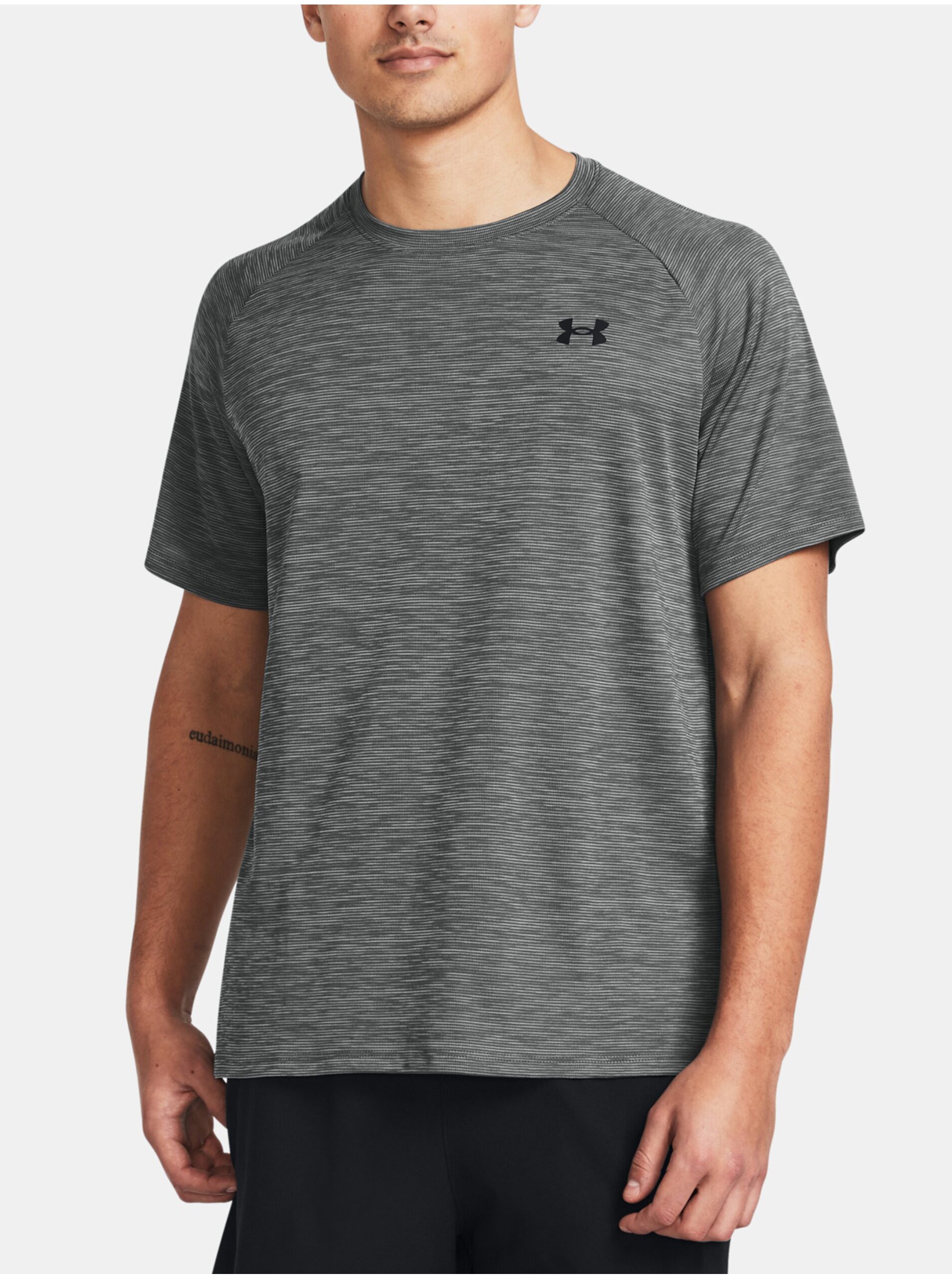 Lacno Šedé pánske športové tričko Under Armour UA Tech Textured SS