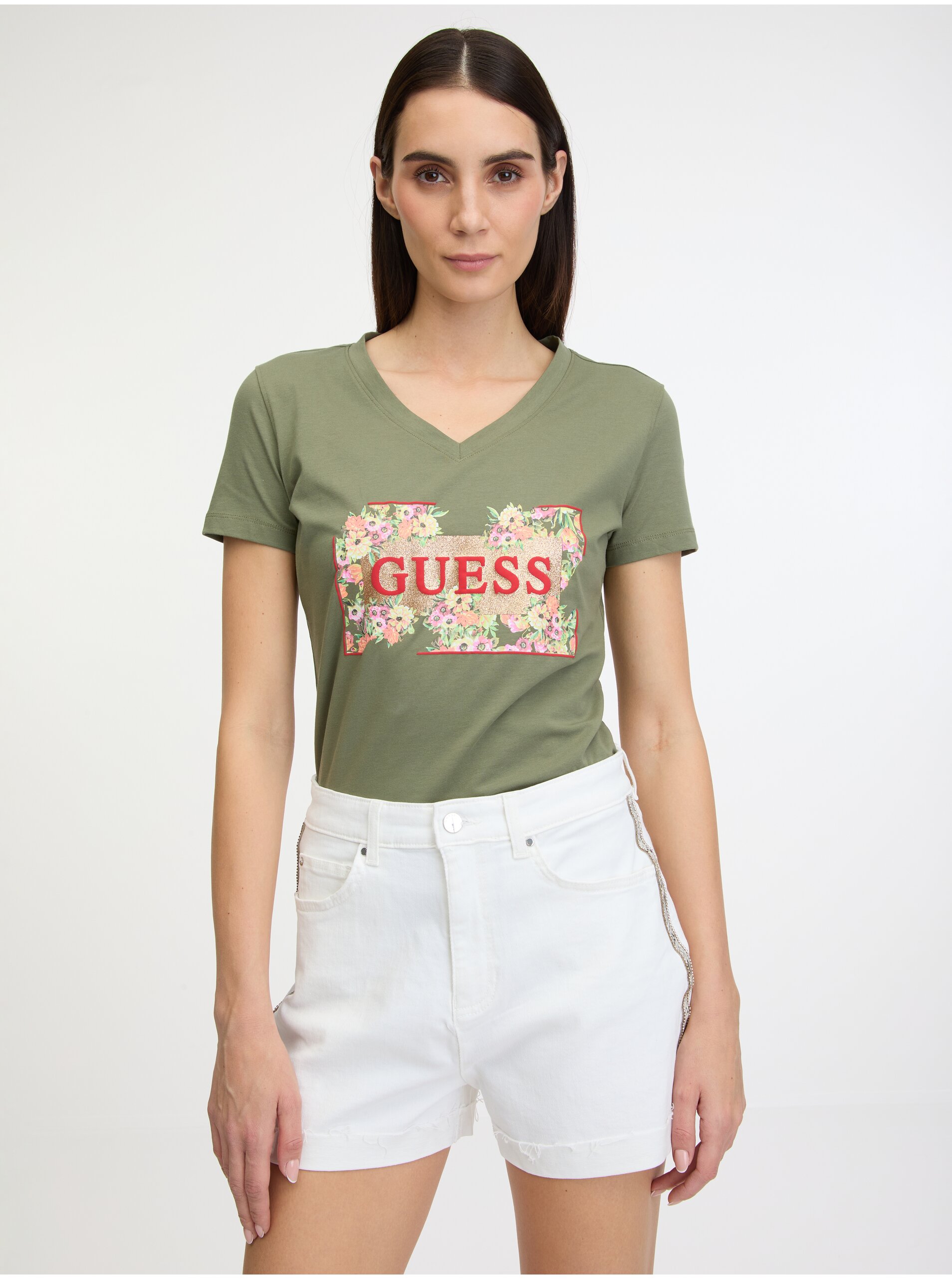 Levně Khaki dámské tričko Guess Logo Flowers