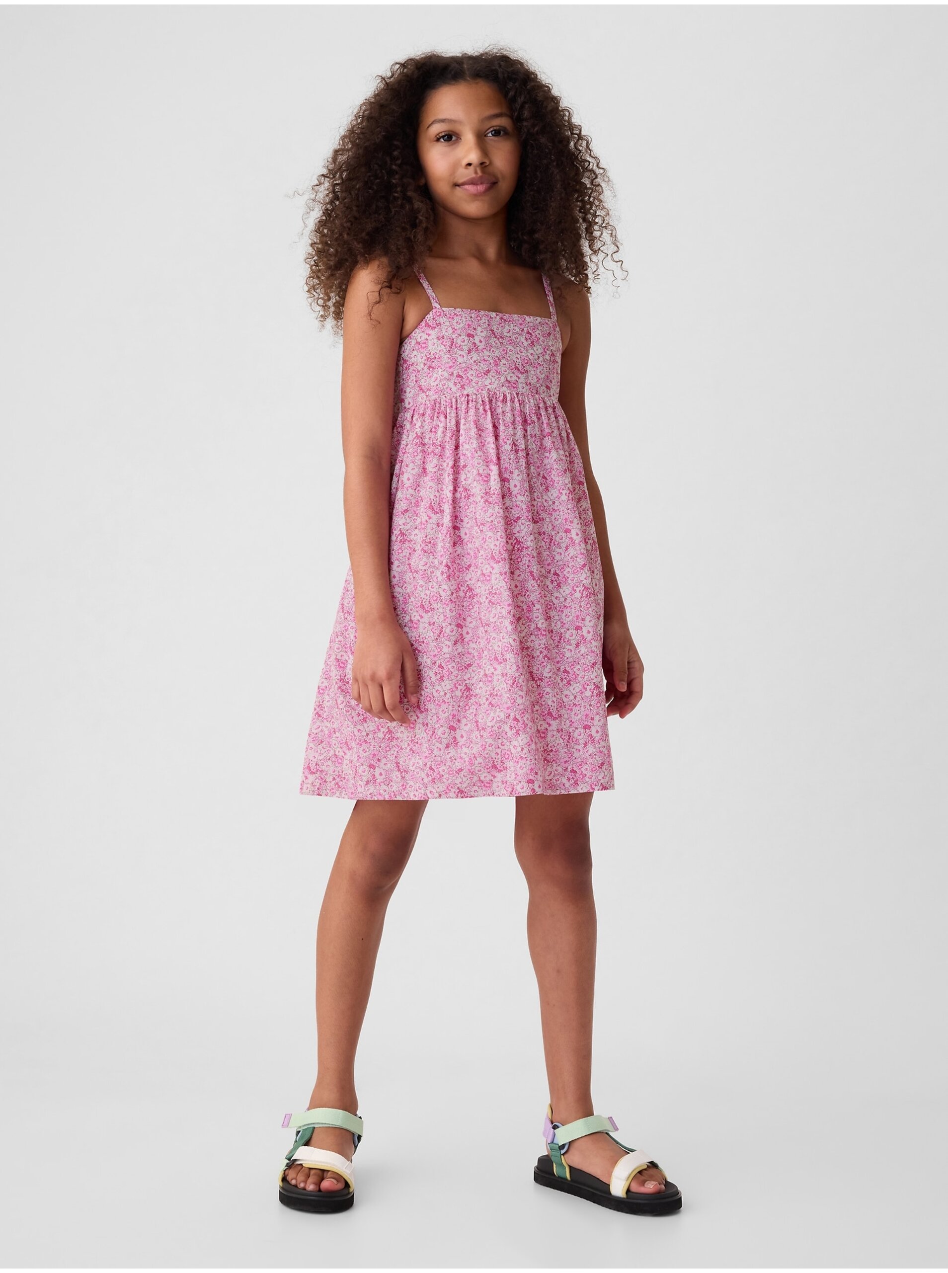 Levně Růžové holčičí květované šaty GAP