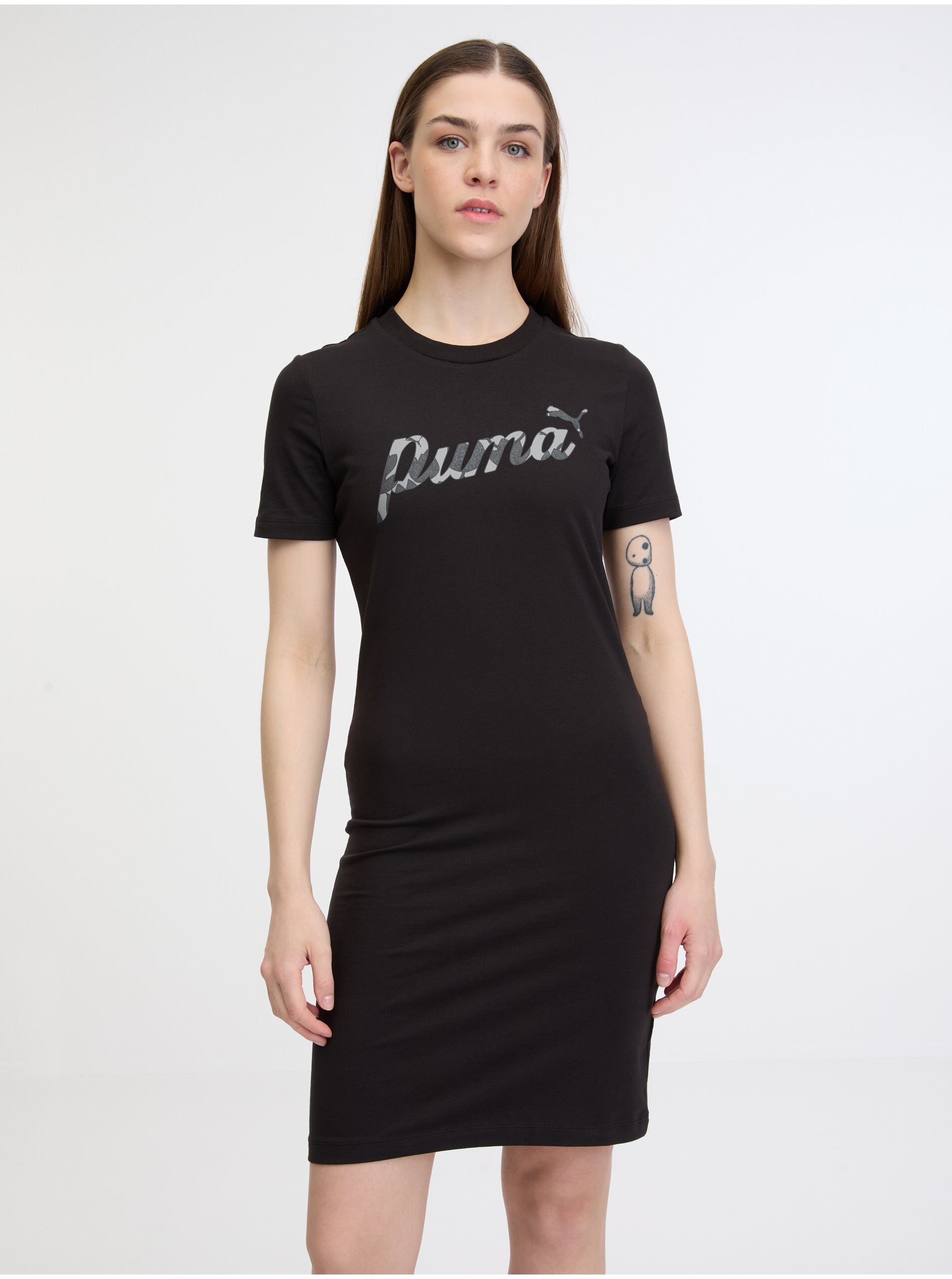 Levně Černé dámské šaty Puma ESS+ Blossom Graphic Dress