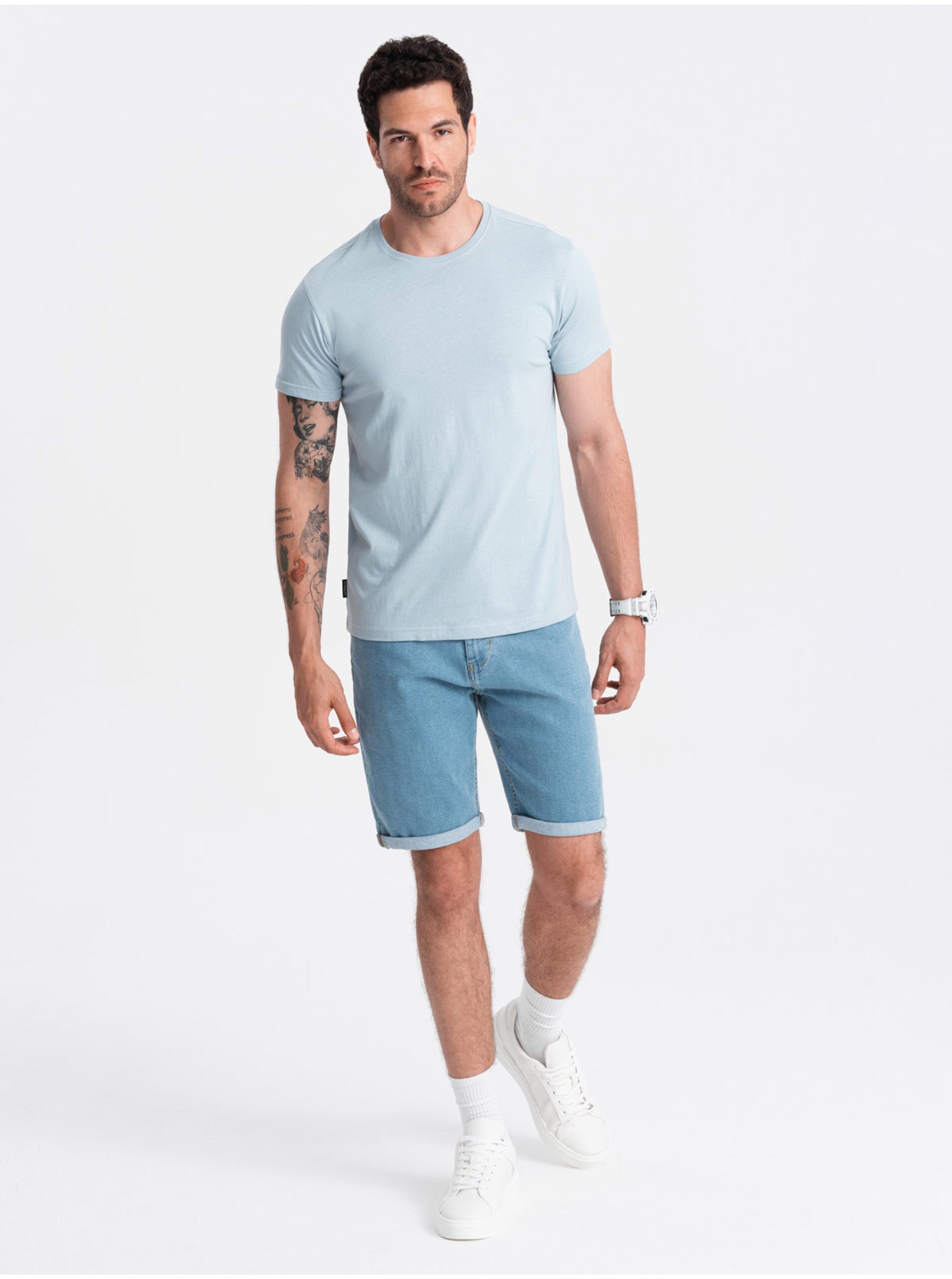 Lacno Svetlomodré pánske basic tričko Ombre Clothing