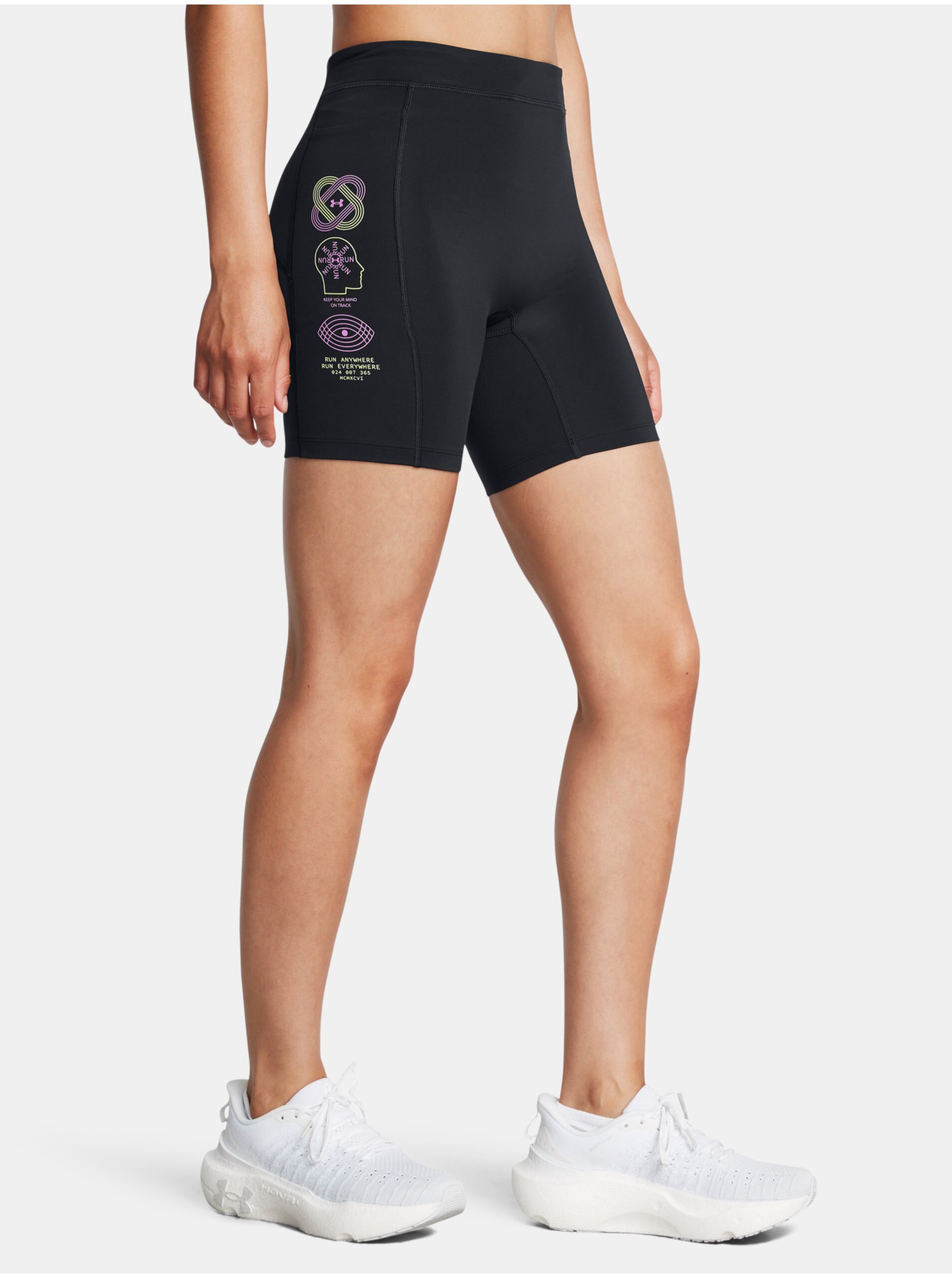 Levně Dámské kraťasy Under Armour UA Run Anywhere Shorts