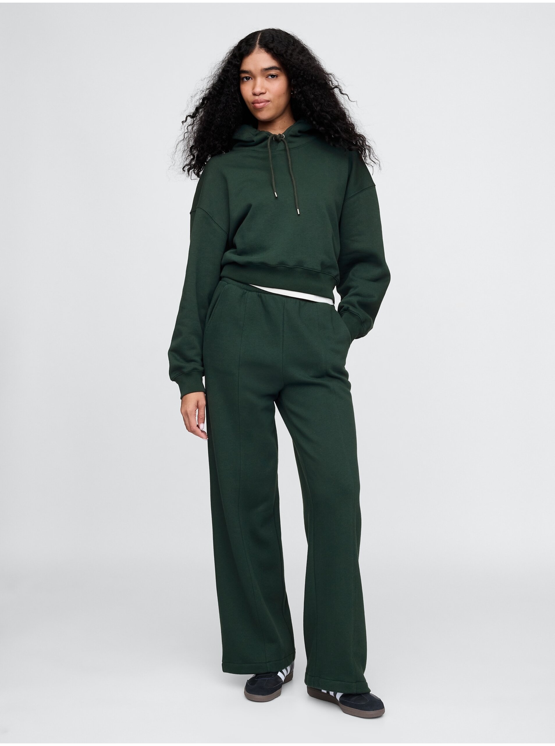 Široké tepláky Vintage Soft GAP